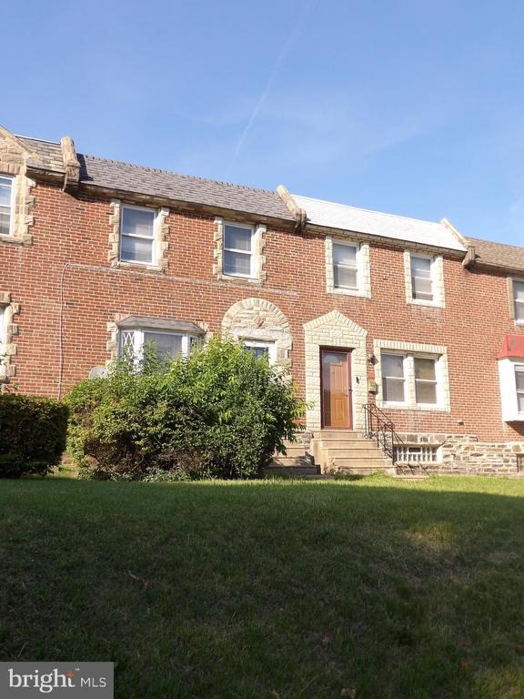 Howell St, Philadelphia, PA 19120
