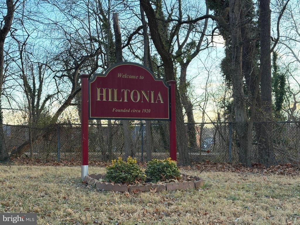 Cornwall Ave, Trenton, NJ 08618