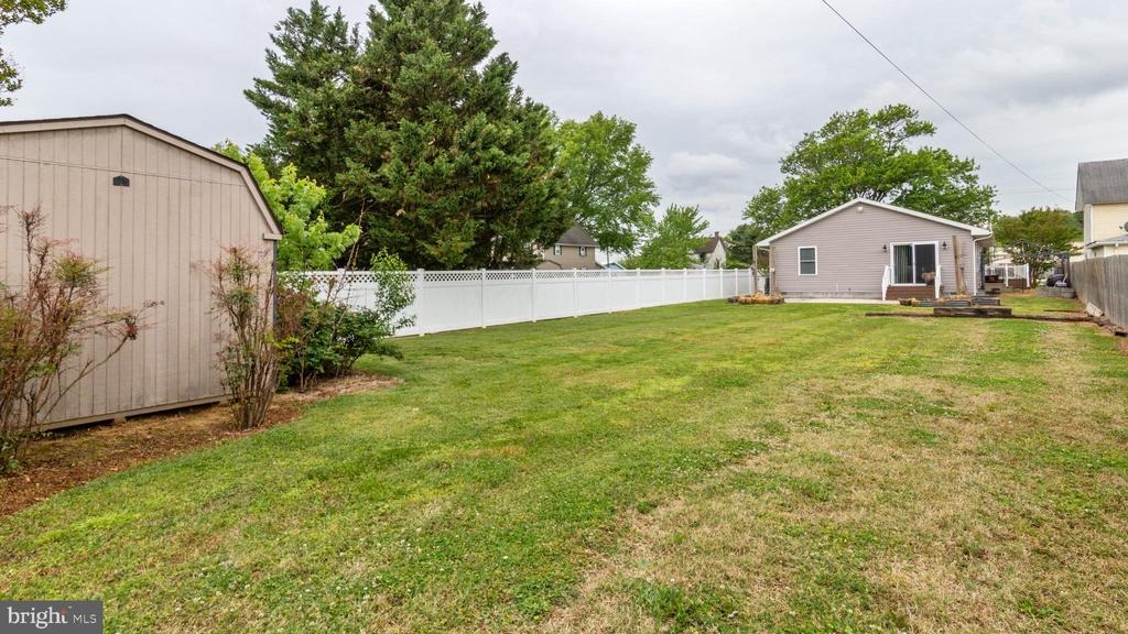 Oriole Ave, Ridgely, MD 21660