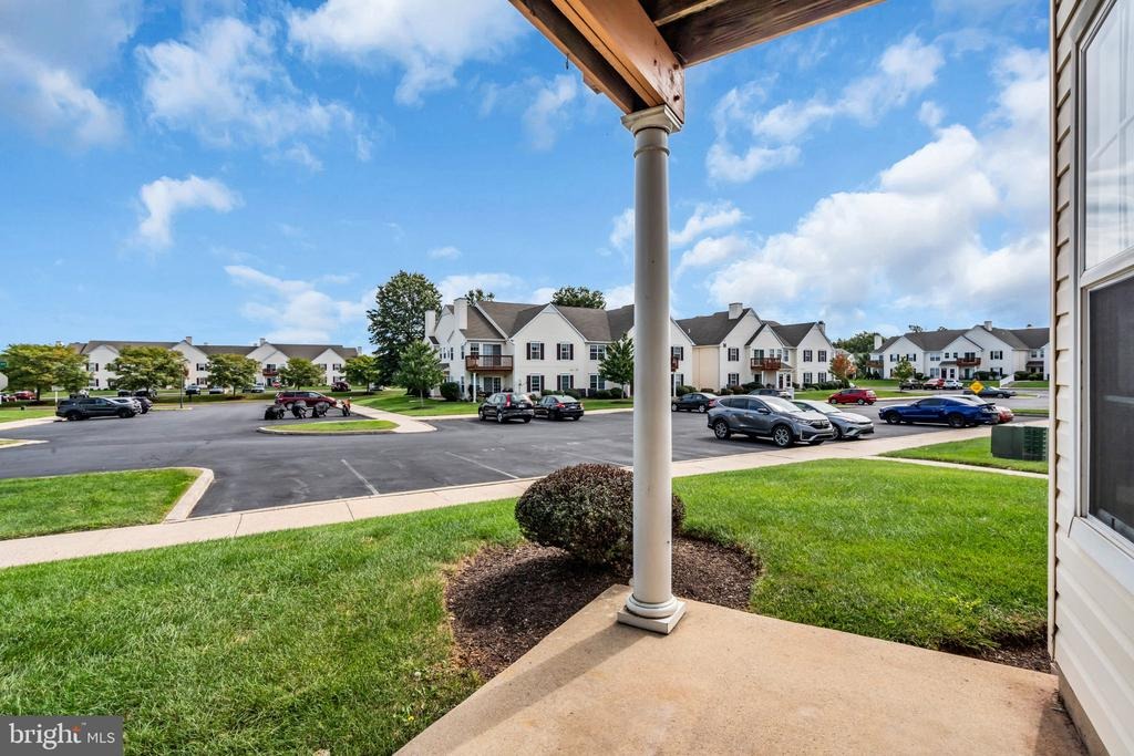 Horseshoe Dr, Quakertown, PA 18951