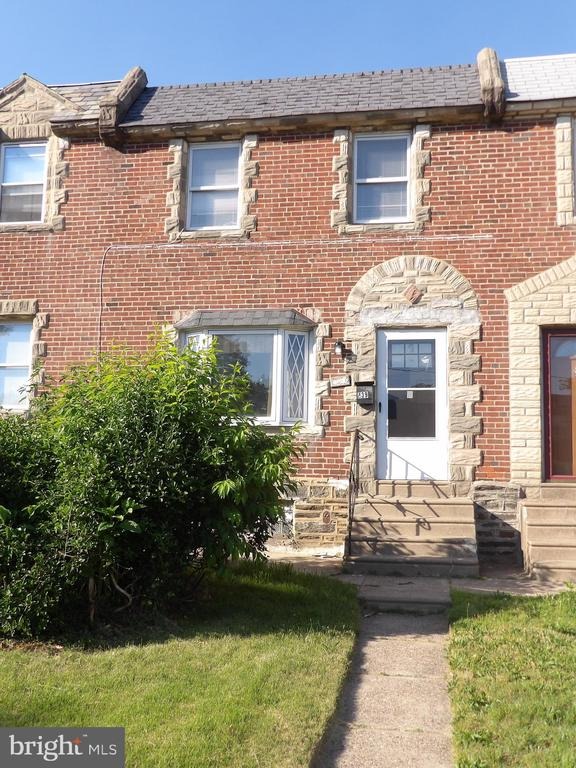 Howell St, Philadelphia, PA 19120 #1
