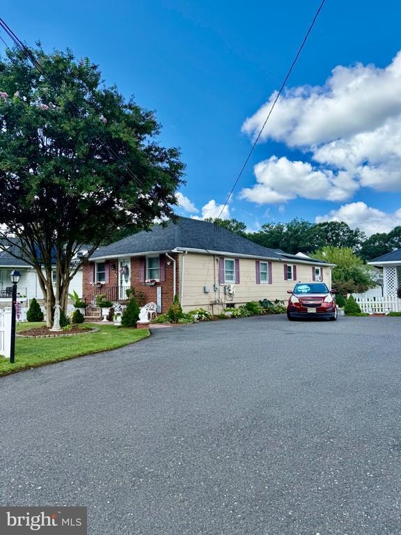 Haddonfield Rd, Pennsauken, NJ 08110