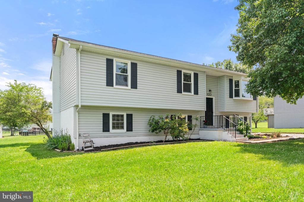 Crescent Ridge Ct, Bealeton, VA 22712 #1