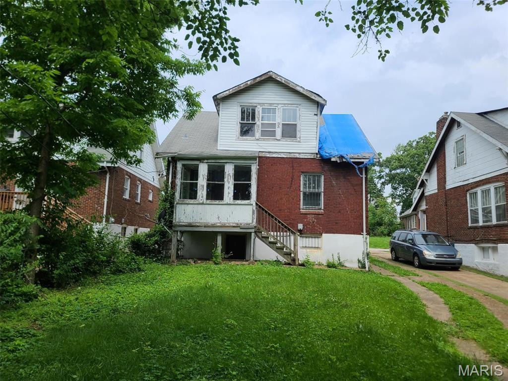 Avondale Ave, Saint Louis, MO 63121