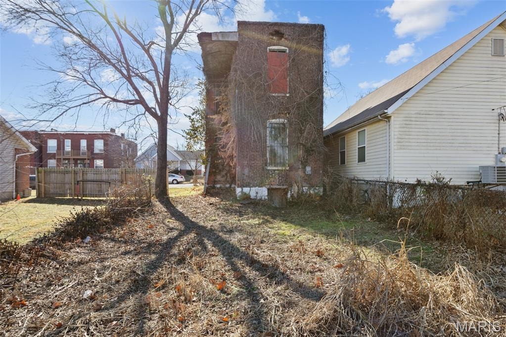 Rutger St, Saint Louis, MO 63104 #1