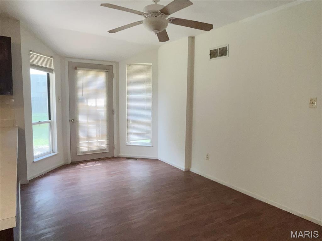 Wood Poppy Dr, Florissant, MO 63031