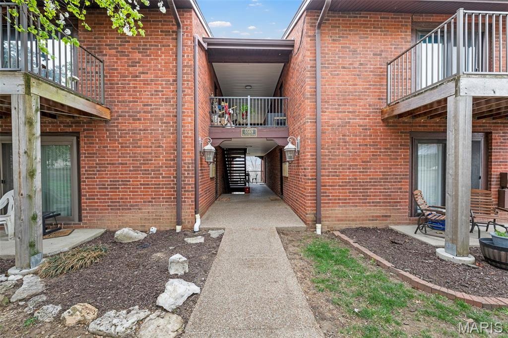 Baronridge Dr, Saint Louis, MO 63129 #1
