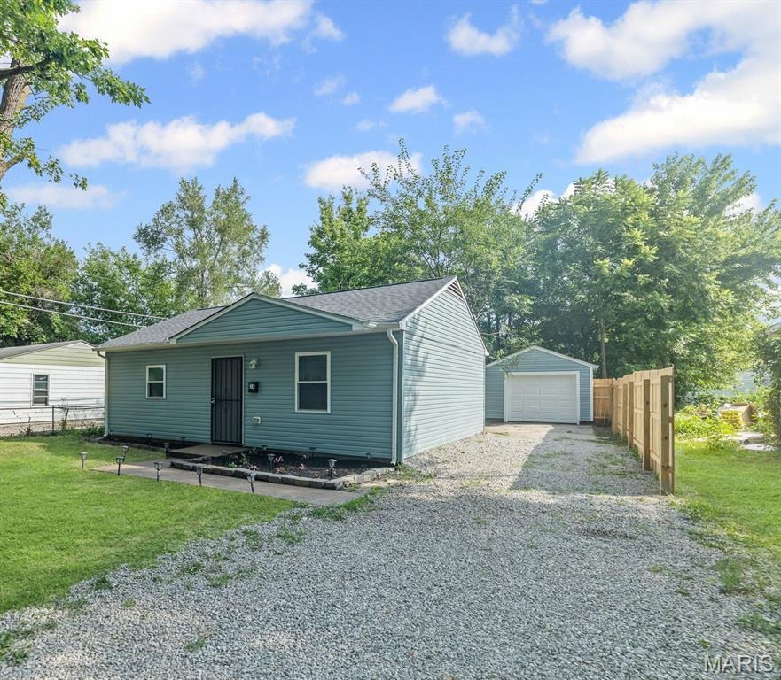 Marilyn Ln, East Saint Louis, IL 62206 #1