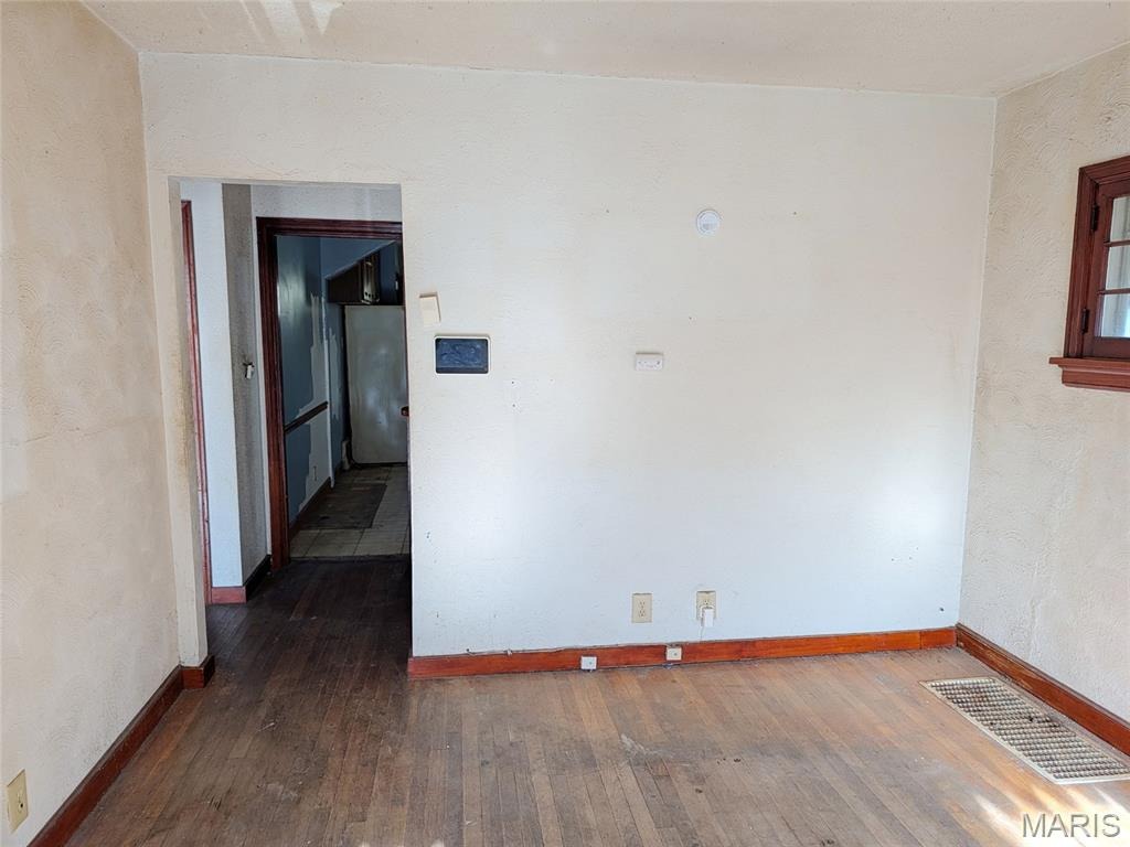 Garesche Ave, Saint Louis, MO 63136 #1