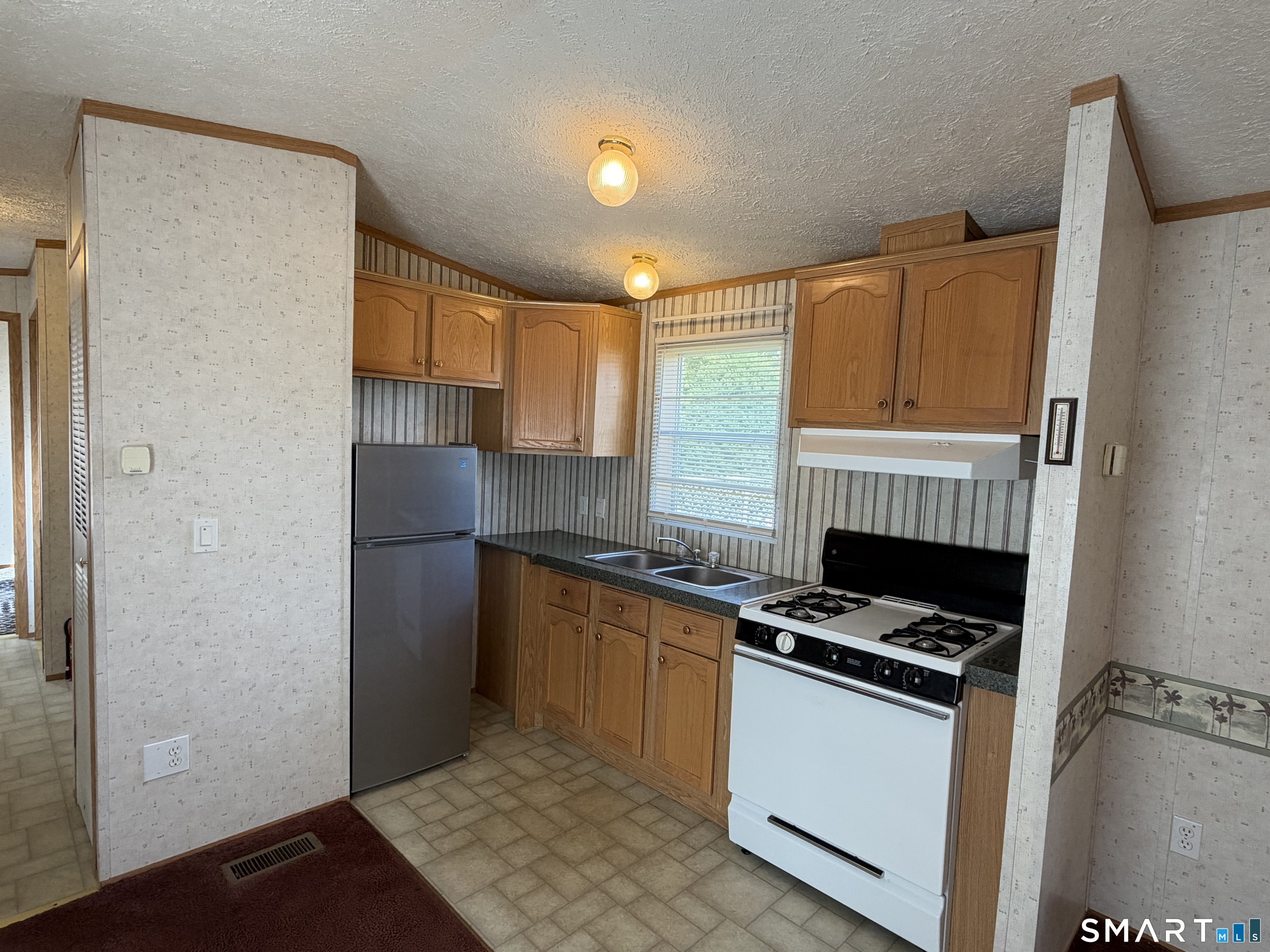 Cooke St, Plainville, CT 06062 #1