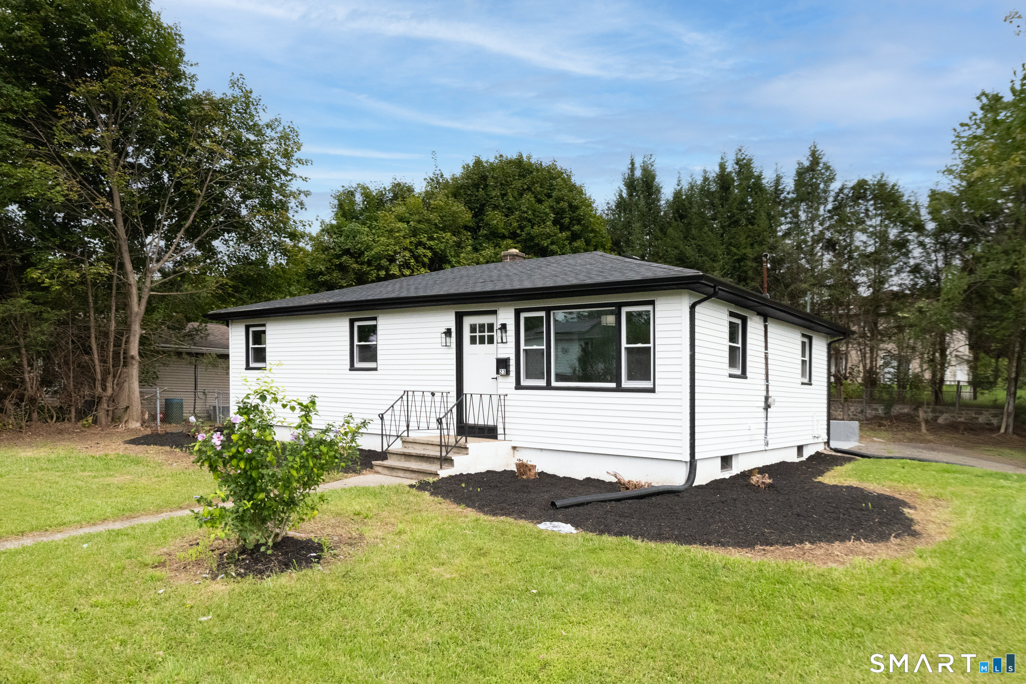 Dan Parker Dr, Waterbury, CT 06704