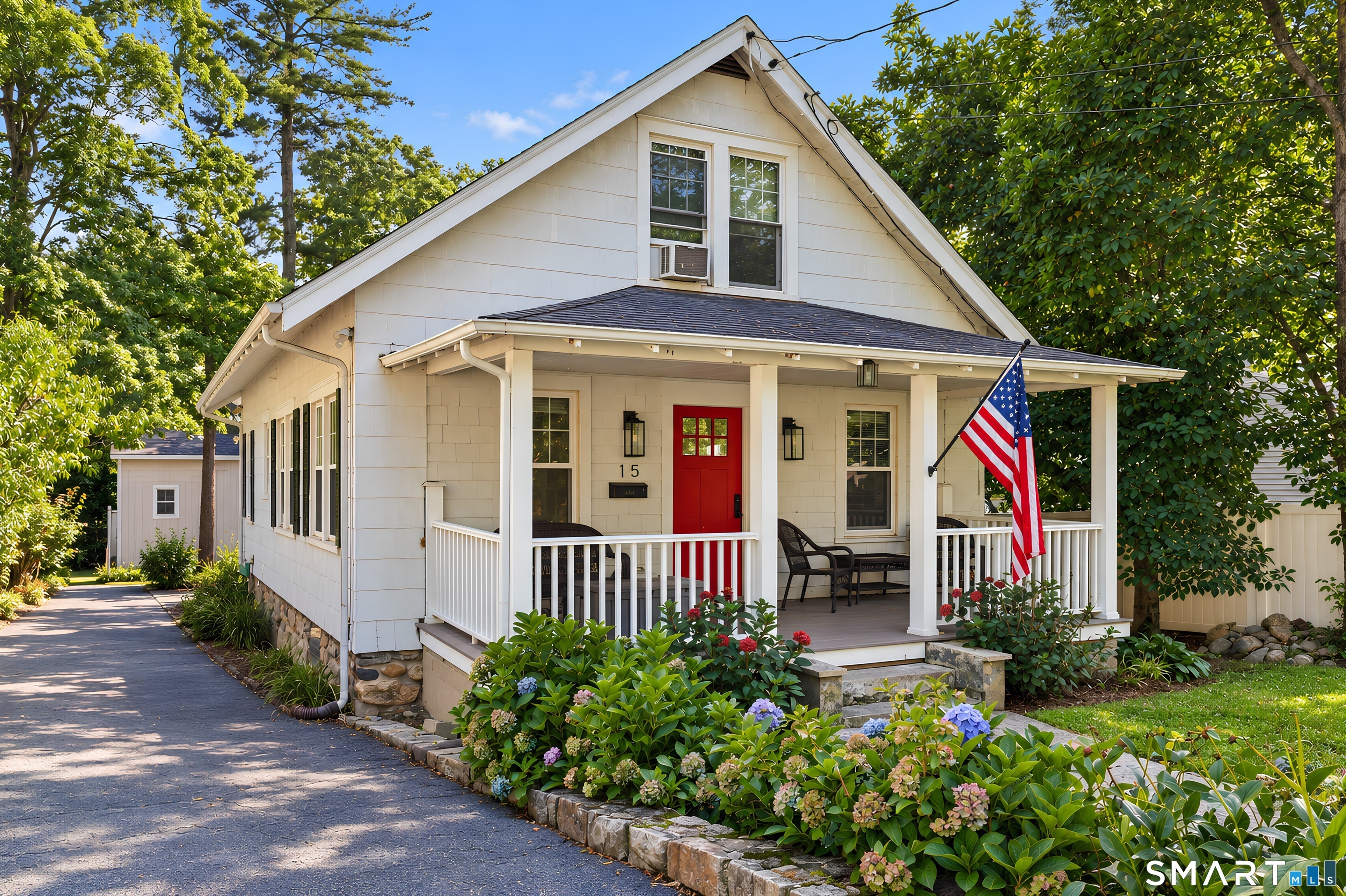 Mead St, Stamford, CT 06907
