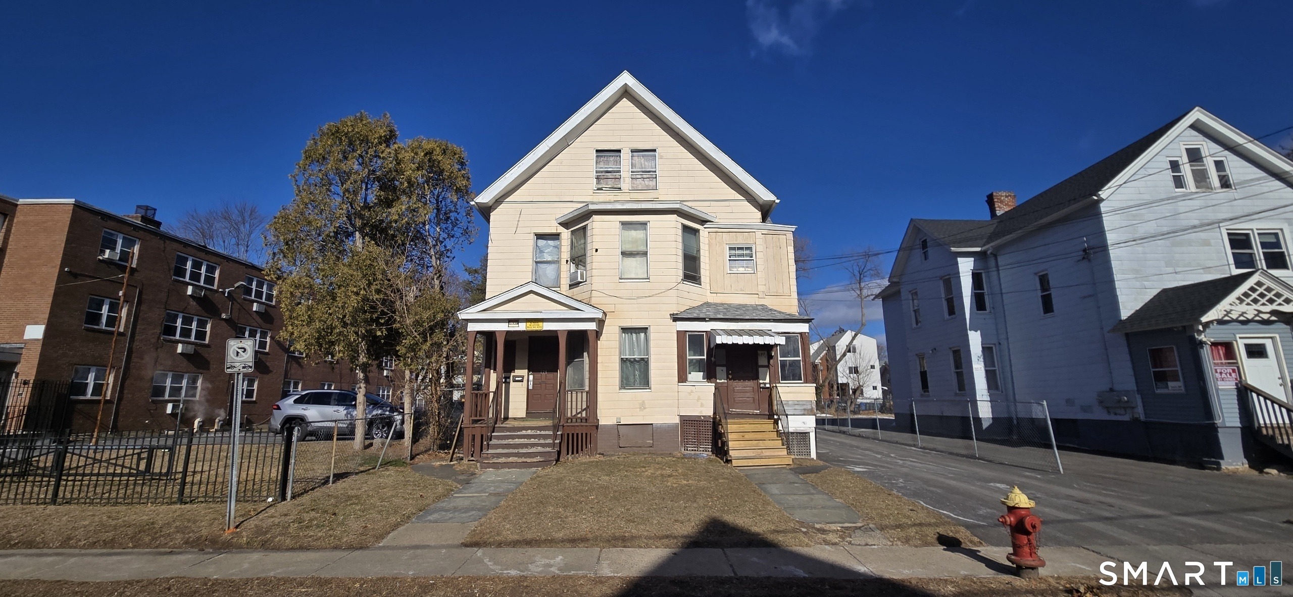 Bond St, Hartford, CT 06114 #1