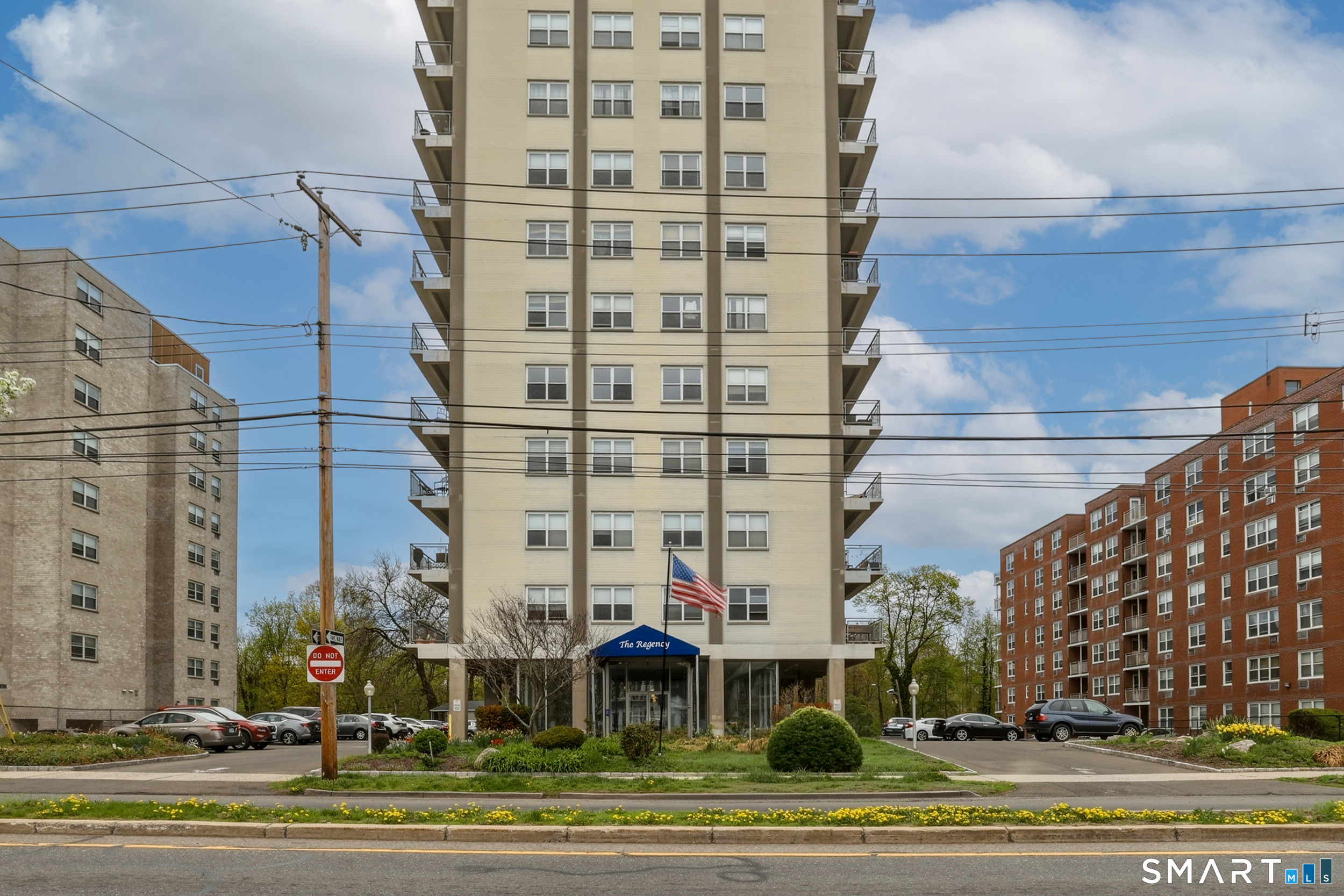 North Ave, Bridgeport, CT 06604