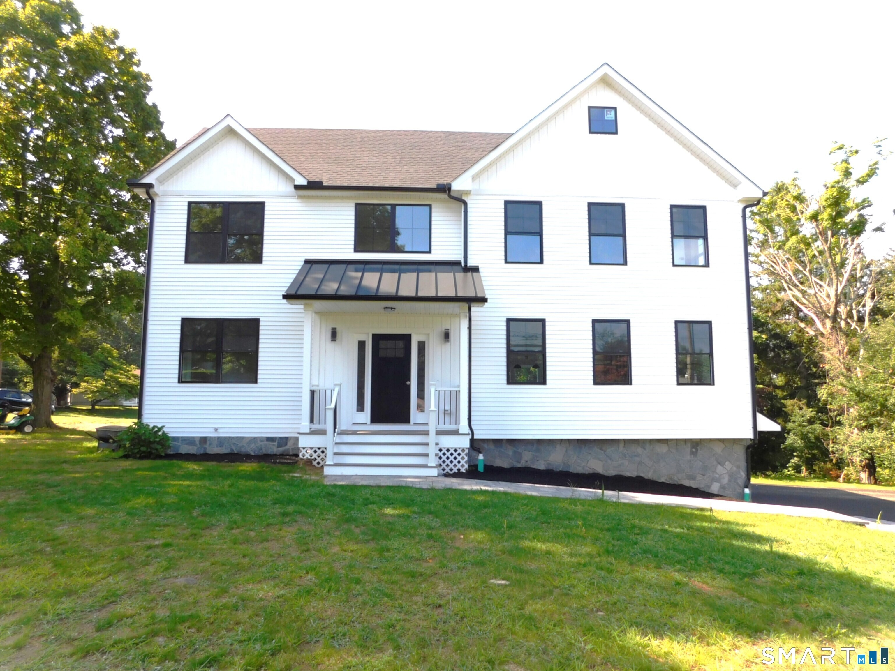 Mohegan Rd, Shelton, CT 06484