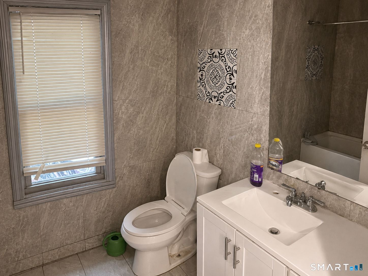 Chamberlain Pl, New Haven, CT 06512