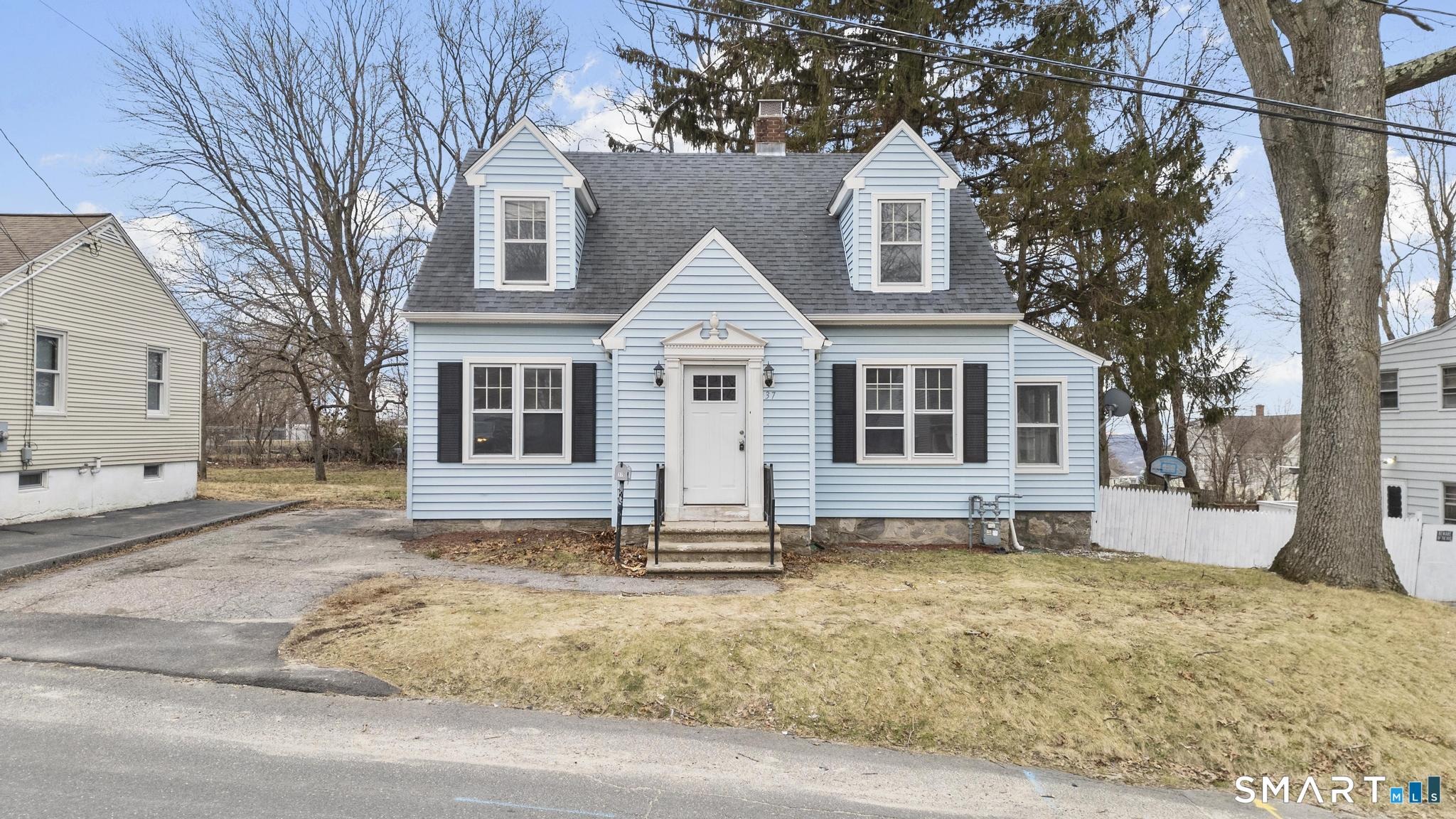 Byrneside Ave, Waterbury, CT 06704 #1
