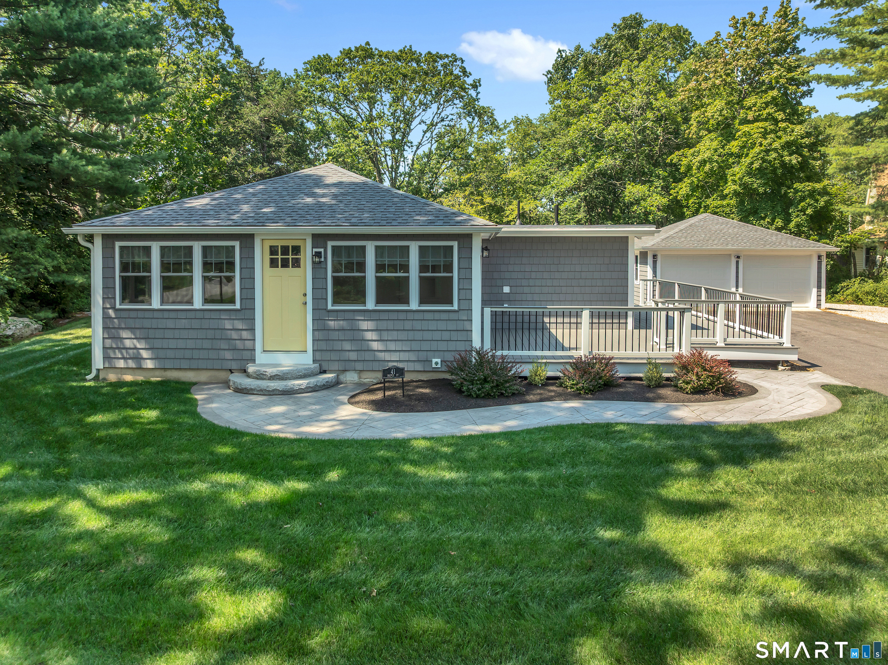 Maple St, Stonington, CT 06378 #1