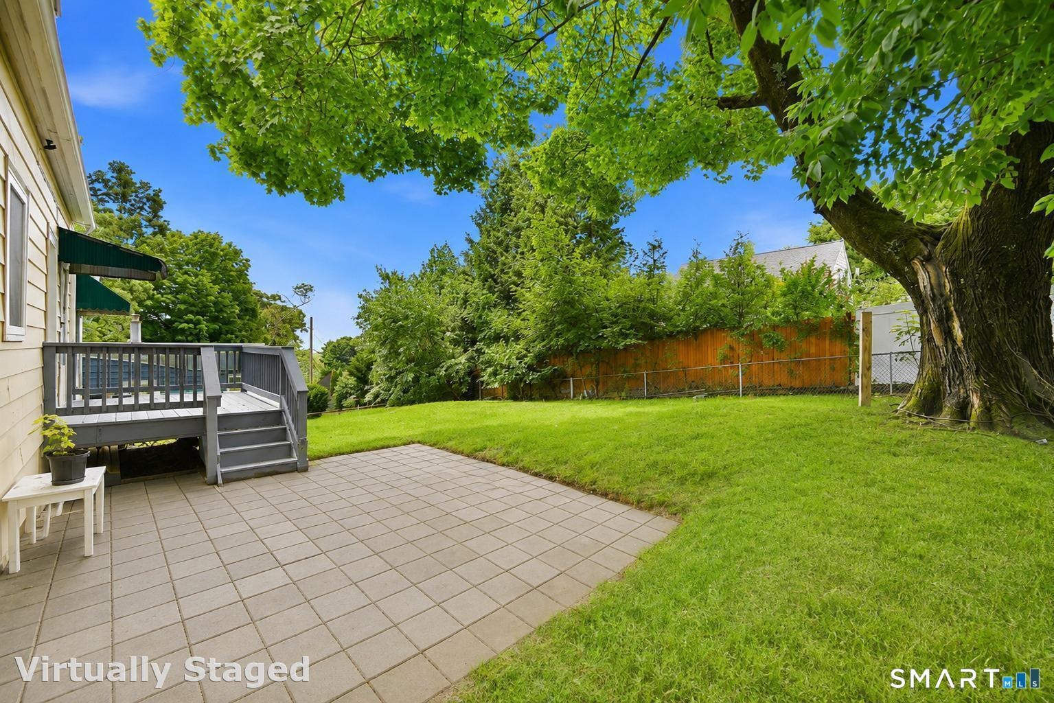 Corona Dr, Waterbury, CT 06708 #1