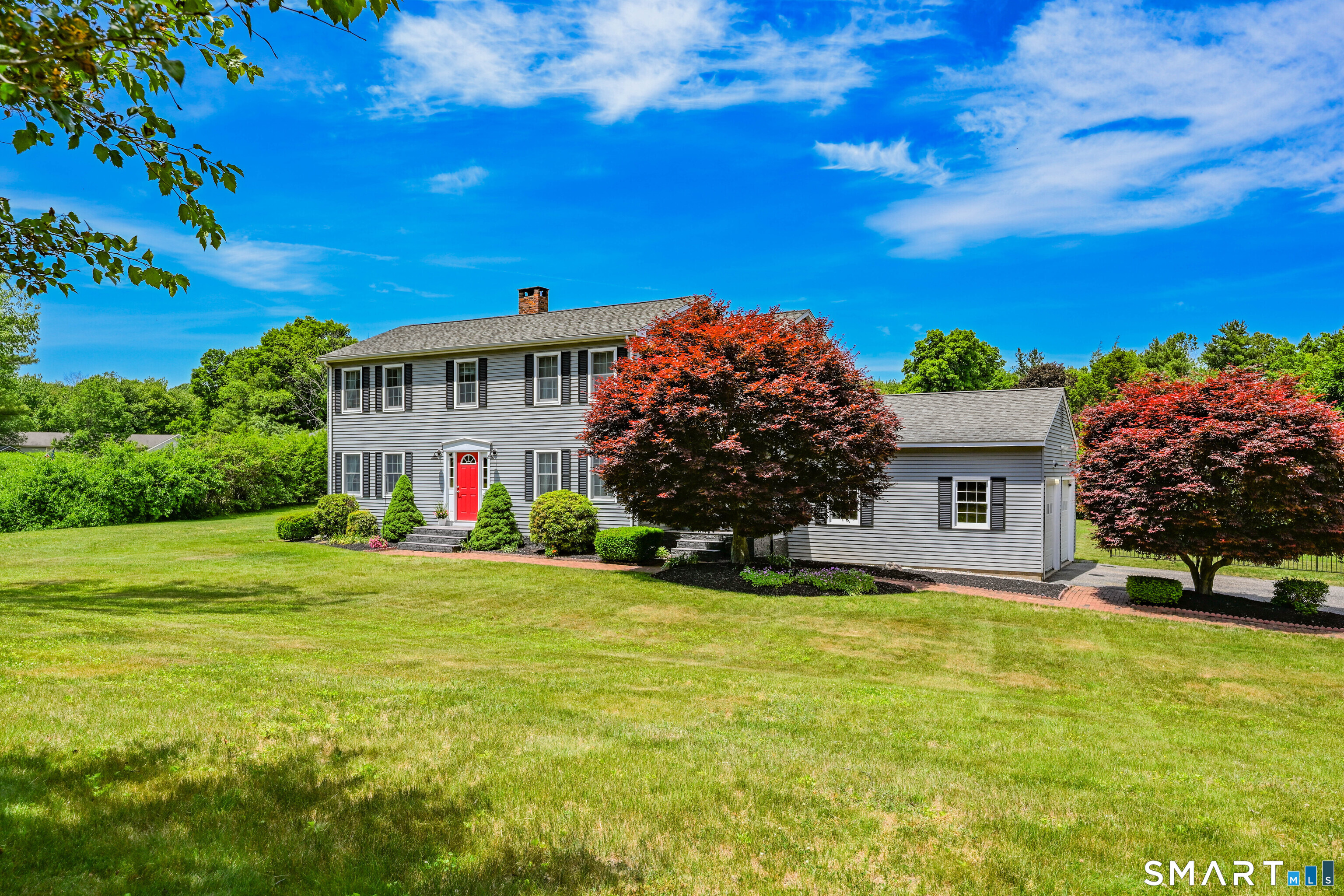 Carriage Dr, Burlington, CT 06013