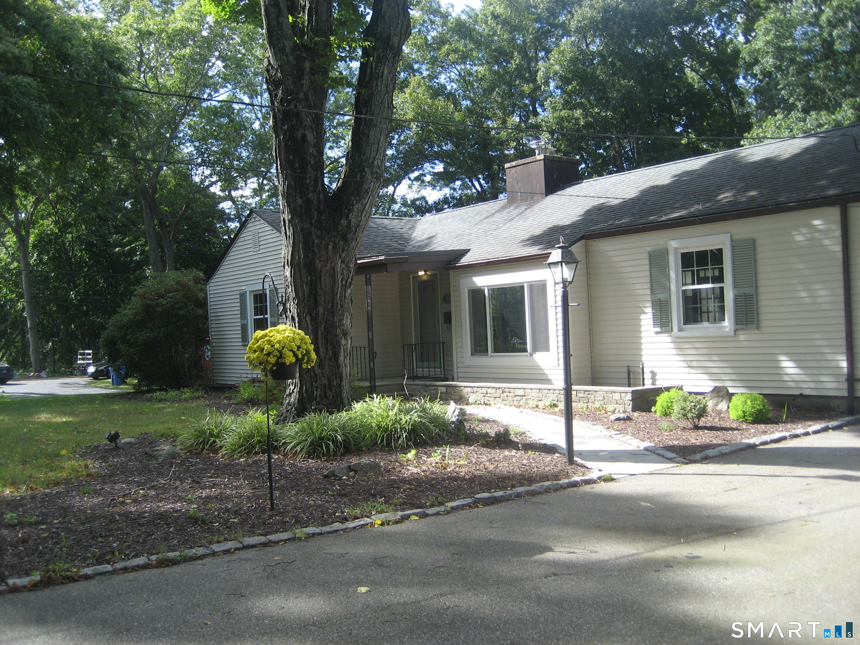 Mohegan Rd, Norwich, CT 06360 #1