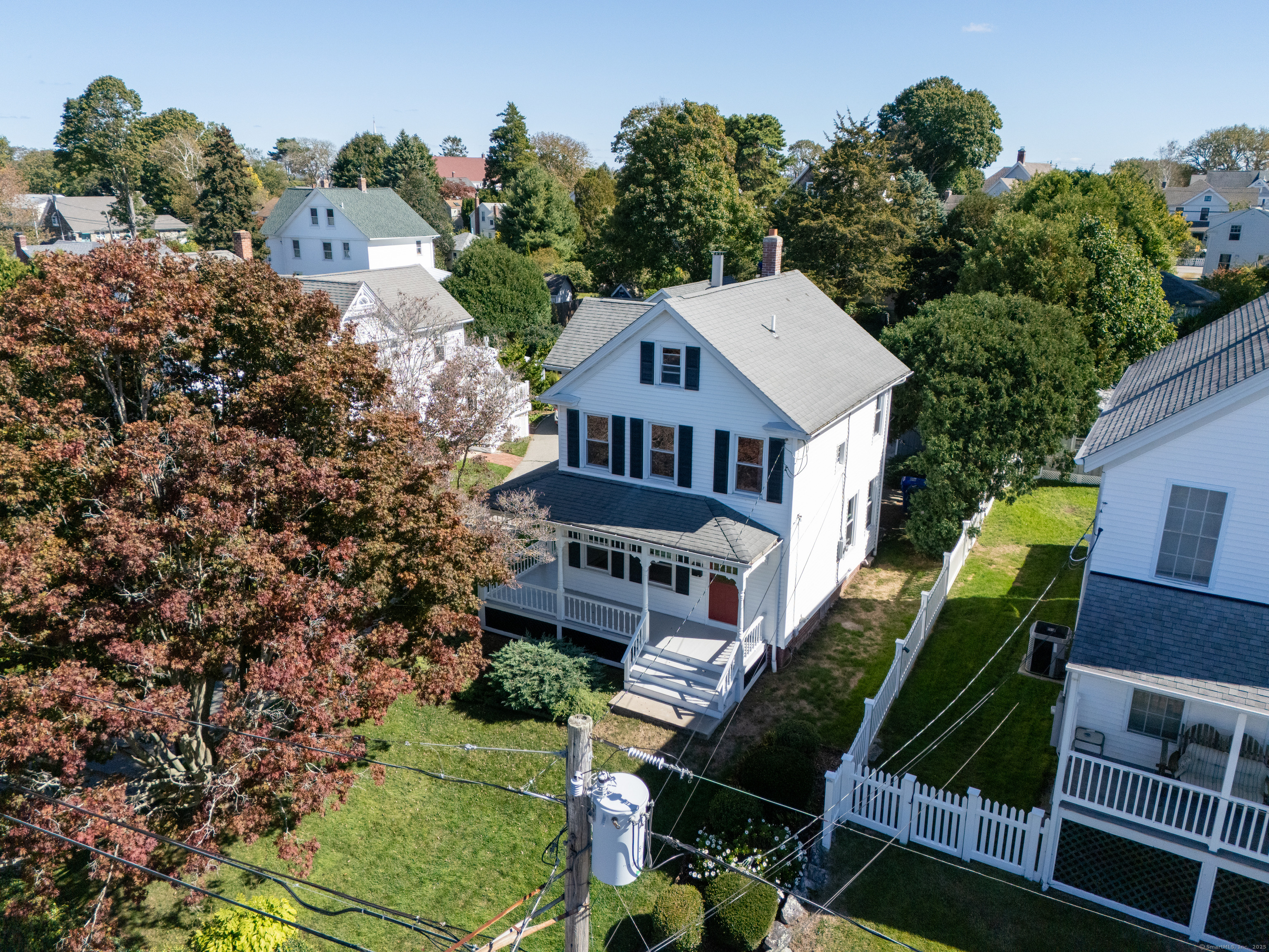 High St, Noank, CT 06340