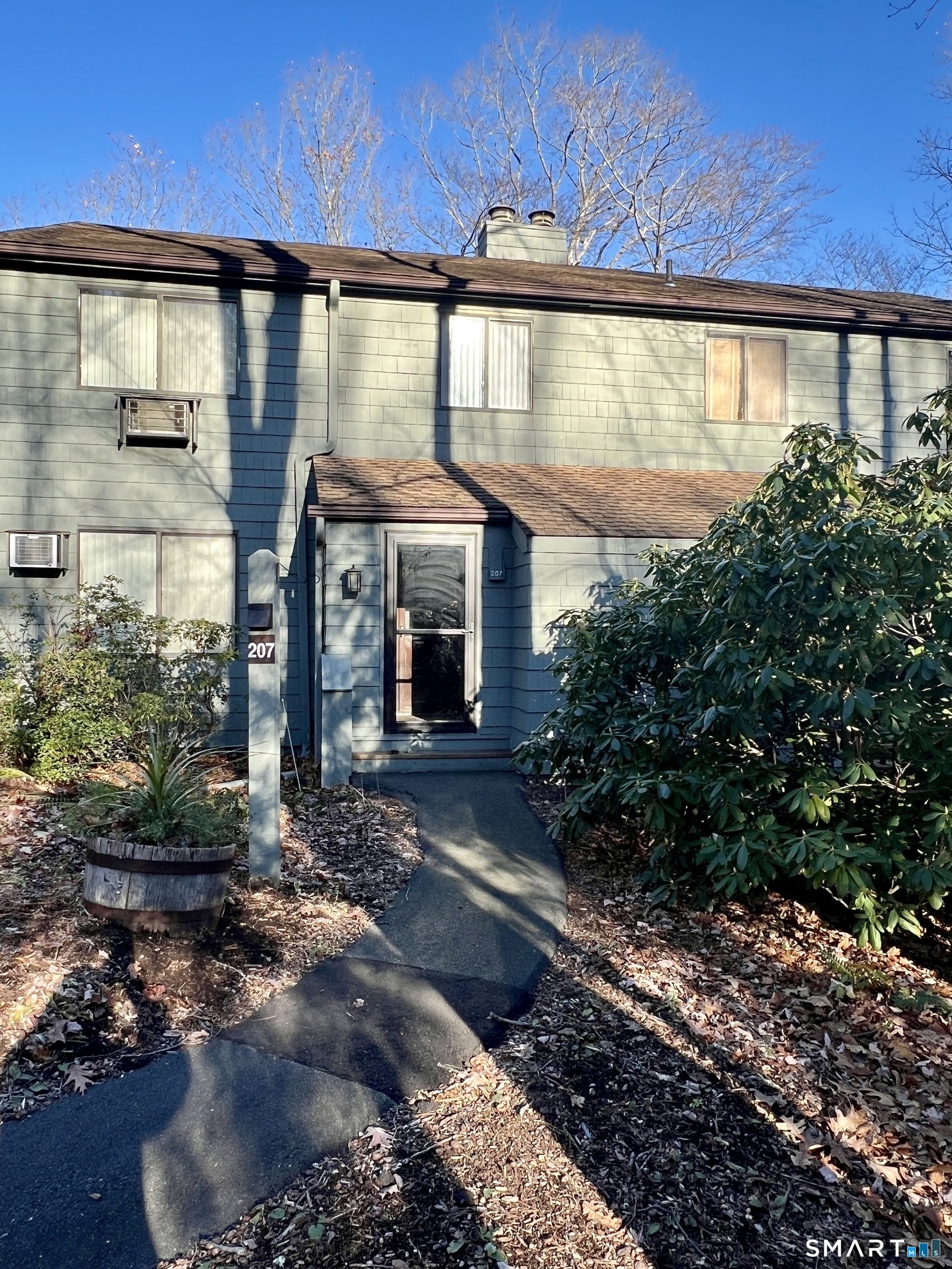 Ledge Dr, Torrington, CT 06790