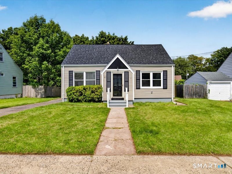 Helen St, Hamden, CT 06514