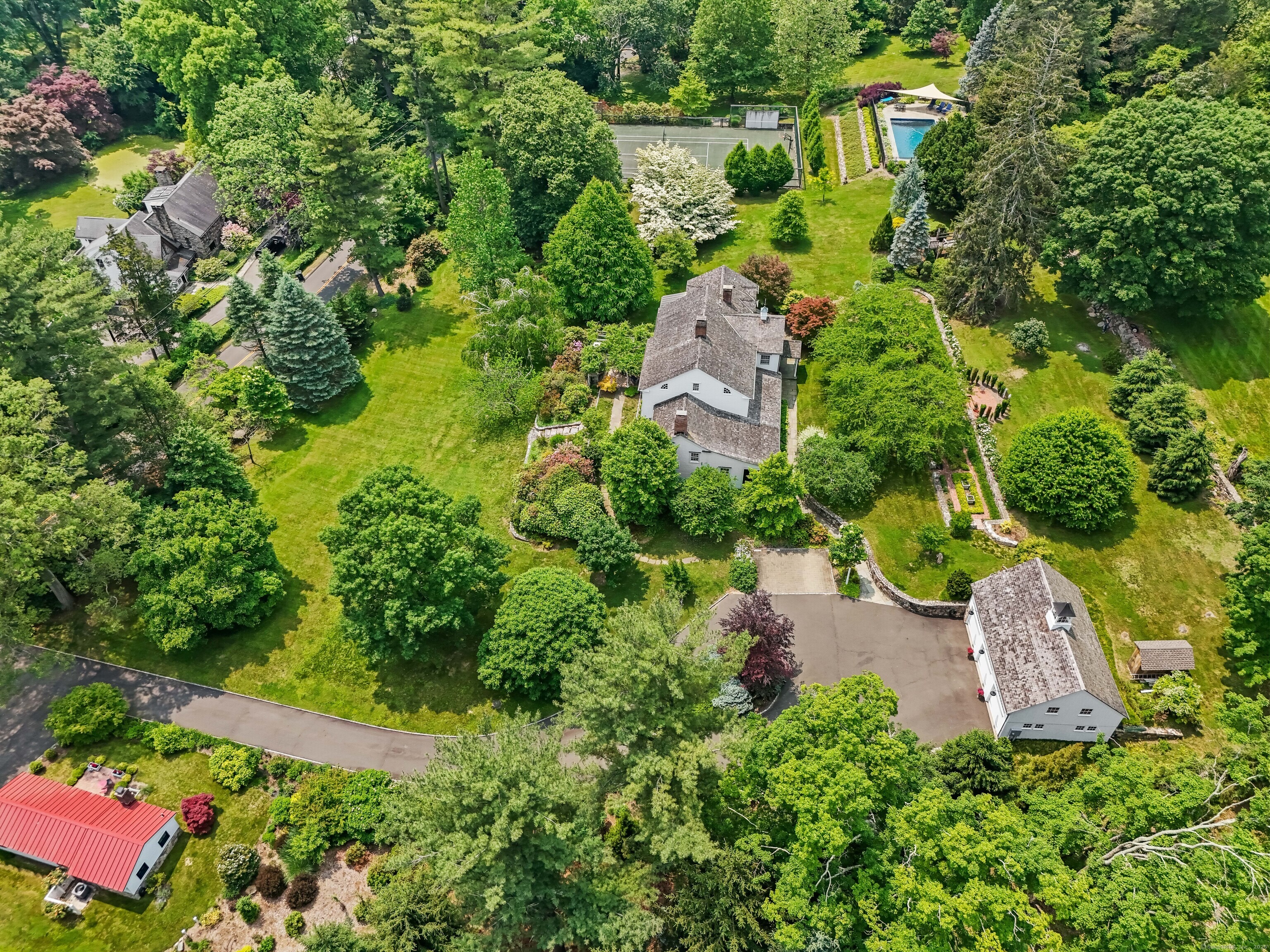 Skymeadow Dr, Stamford, CT 06903