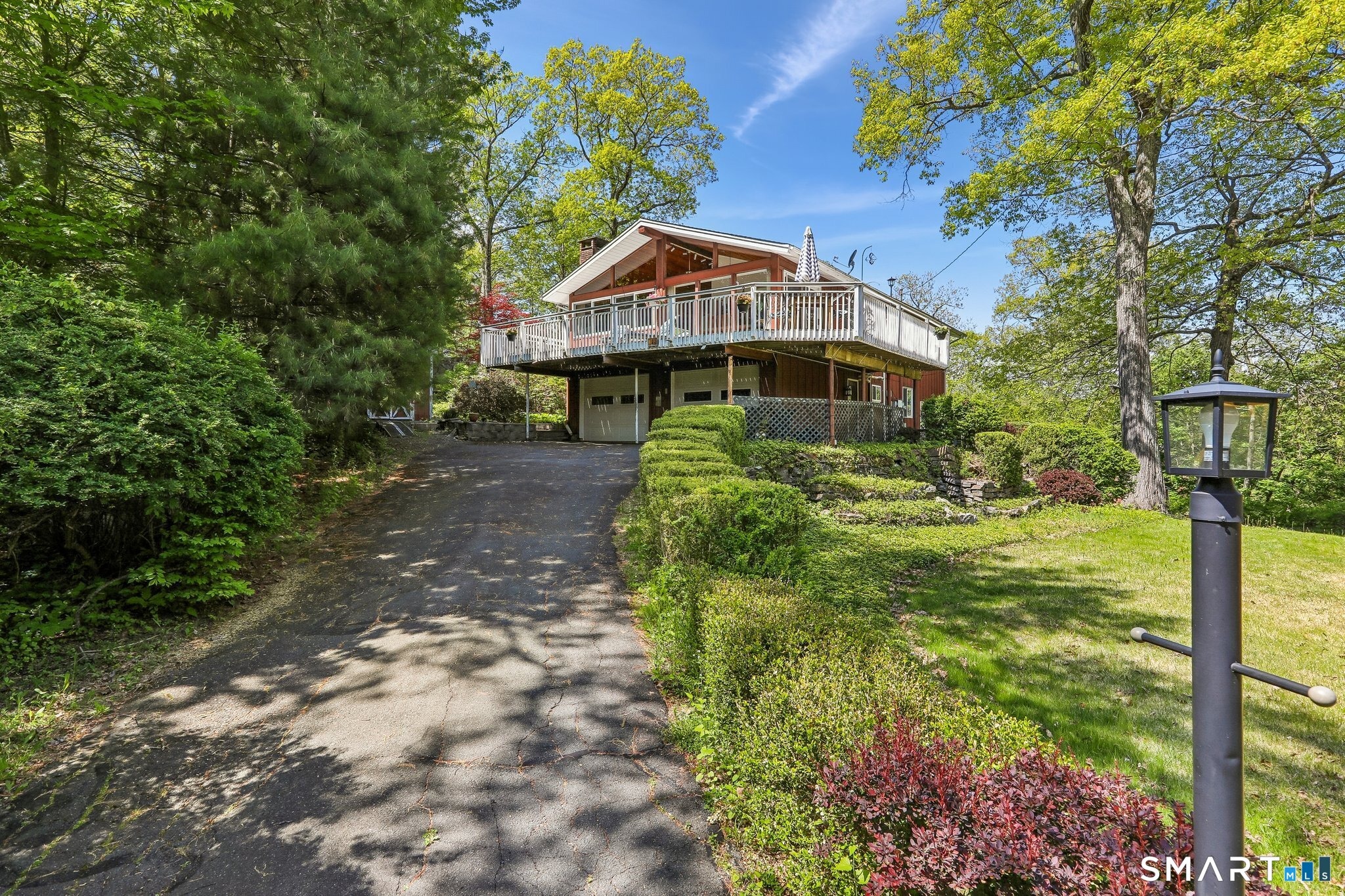 Alan Rd, Danbury, CT 06810