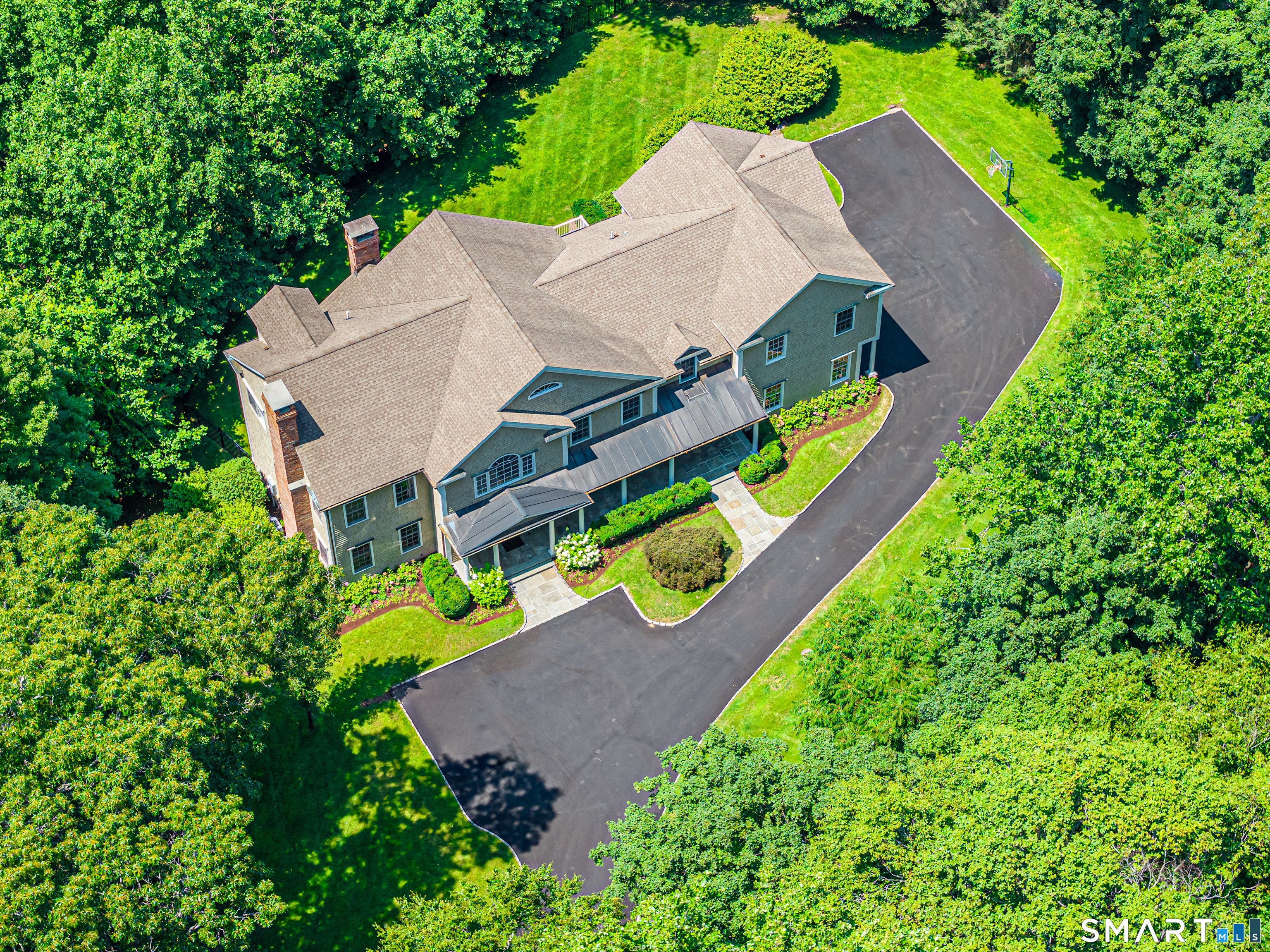 Powder Horn Hill Rd, Wilton, CT 06897