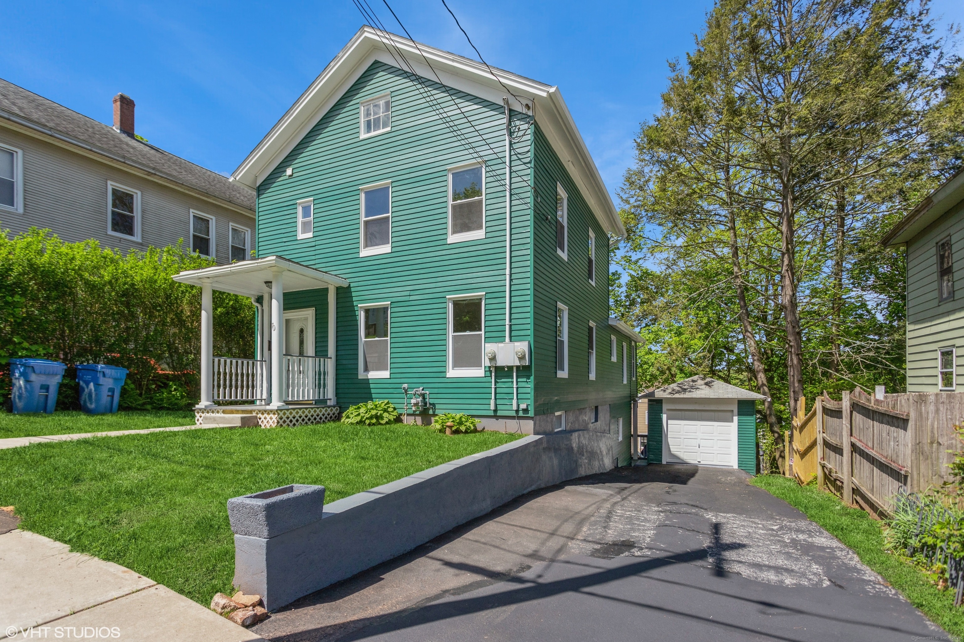 Maple St, Meriden, CT 06451