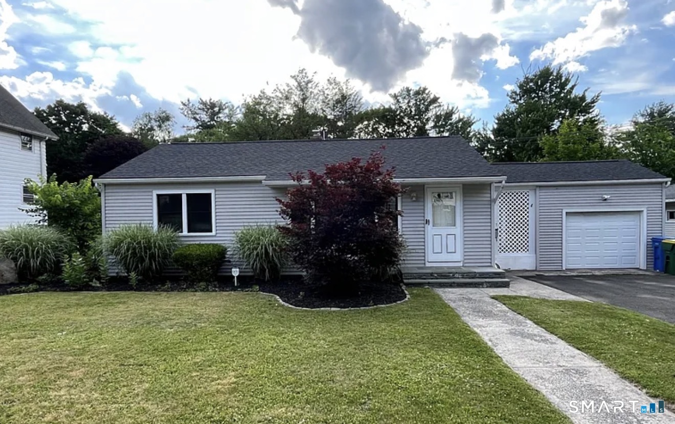 Frost Rd, Waterbury, CT 06705