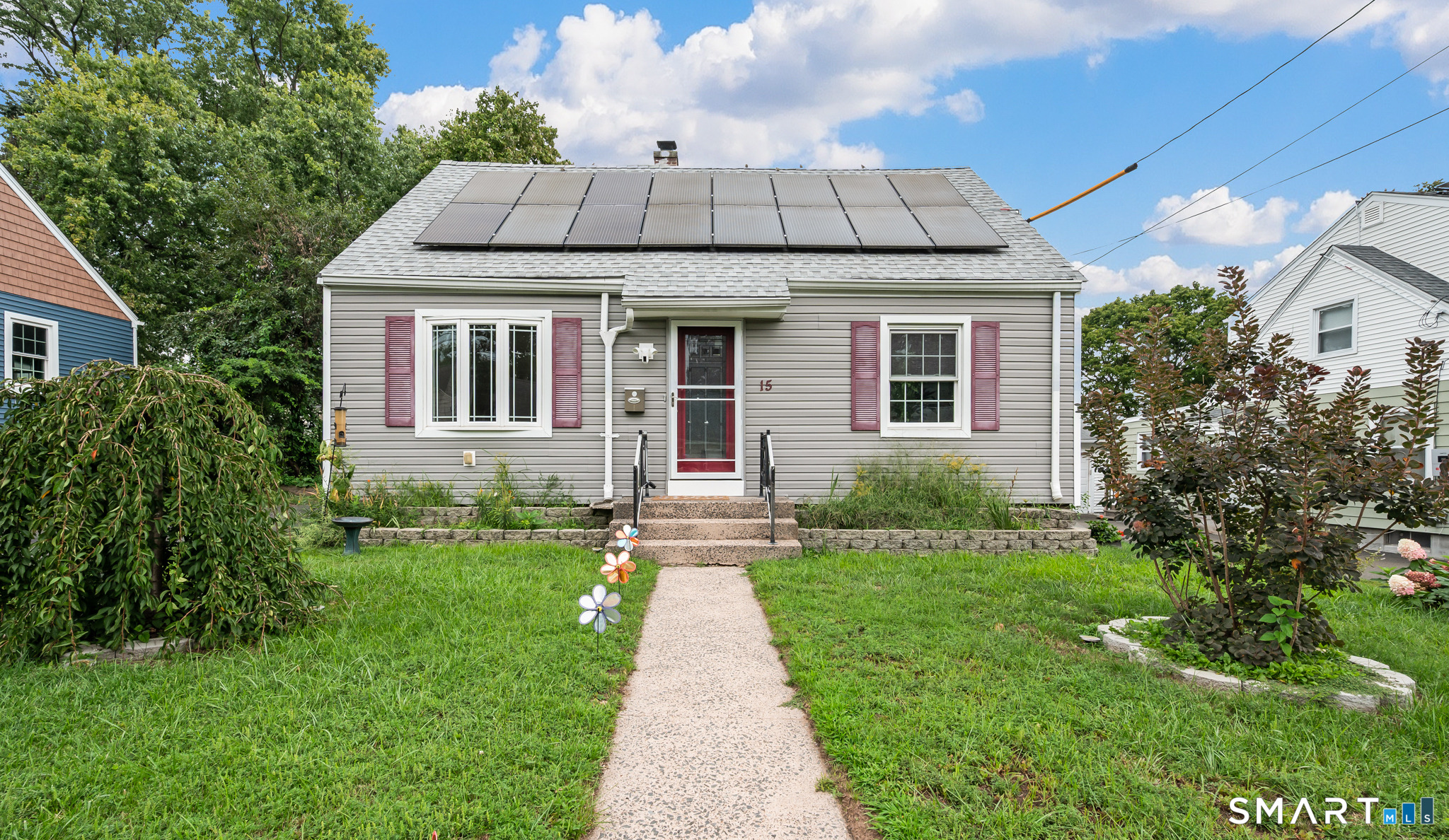 Fenway Dr, Hamden, CT 06517