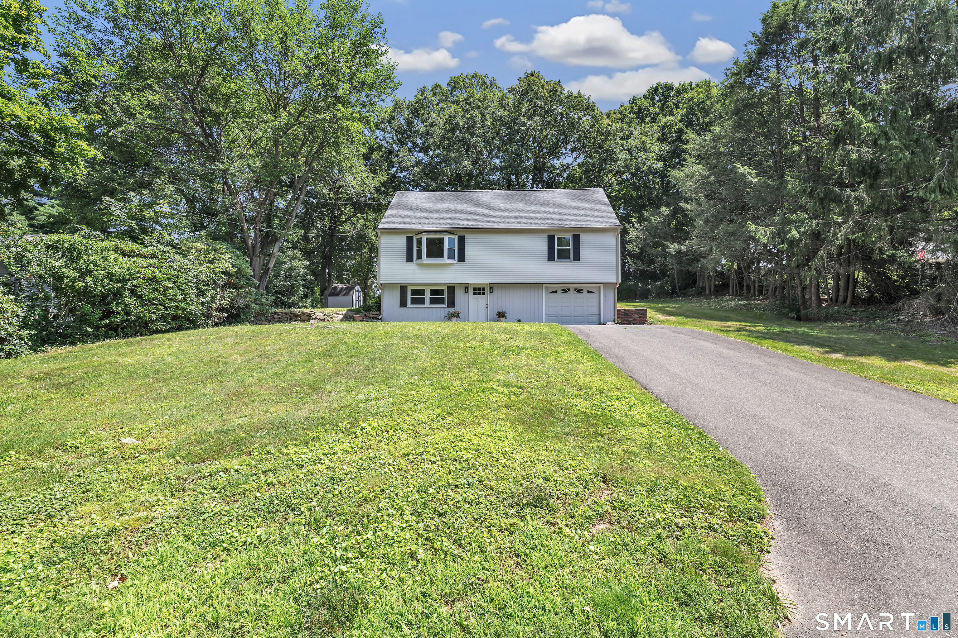 Stendahl Dr, Shelton, CT 06484 #1