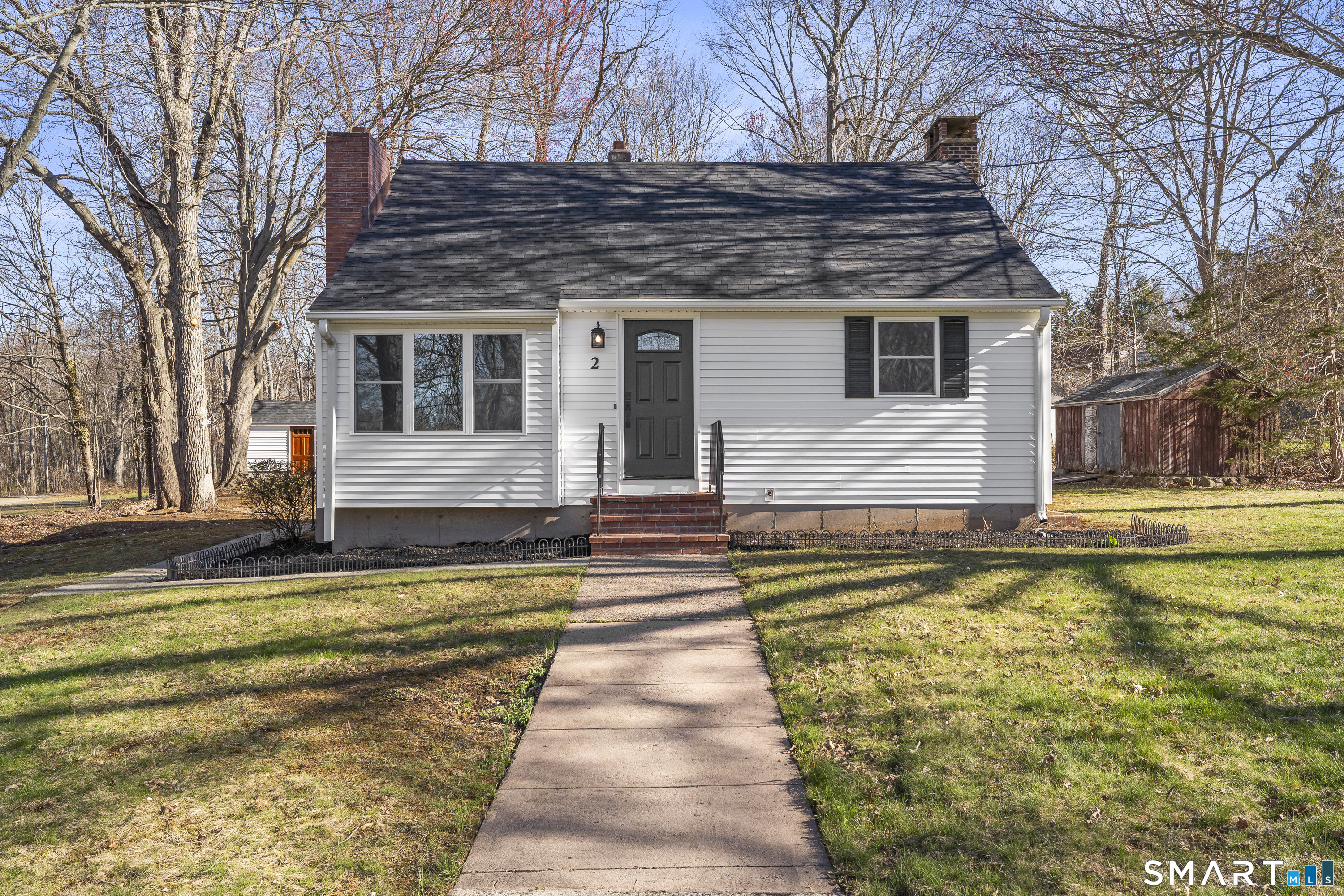 Burr Hill Ter, North Branford, CT 06471