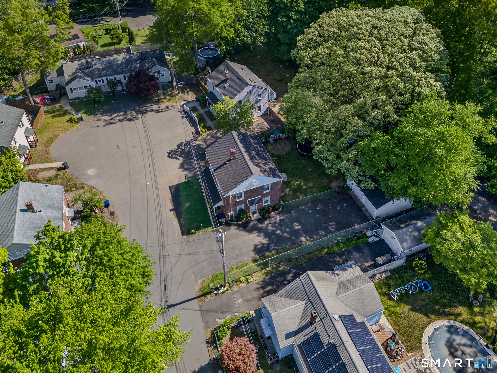 Dupont Pl, Bridgeport, CT 06610 #1
