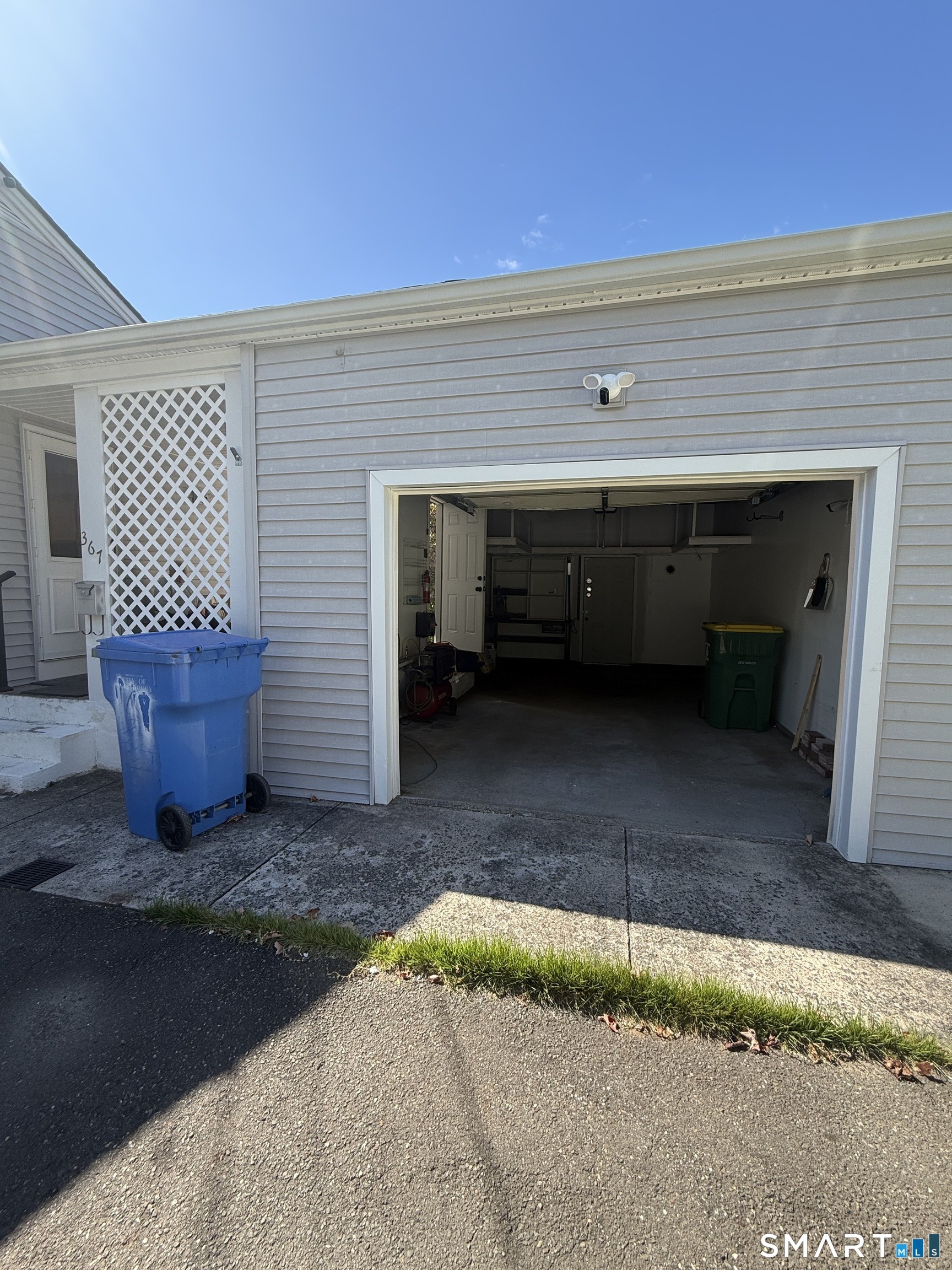 Frost Rd, Waterbury, CT 06705 #1