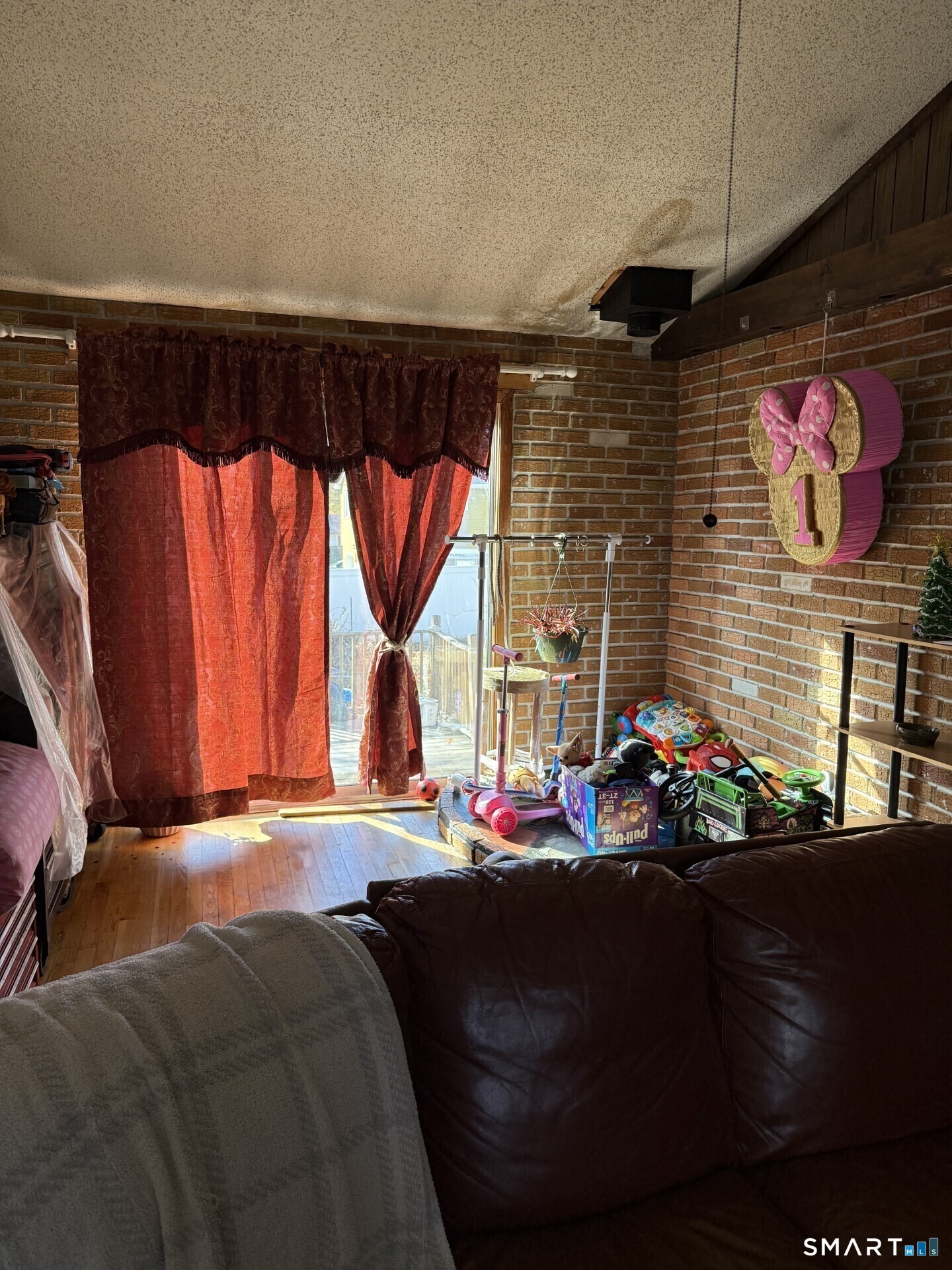 Parkview St, Meriden, CT 06451