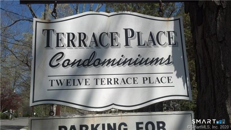 Terrace Pl, New Milford, CT 06776