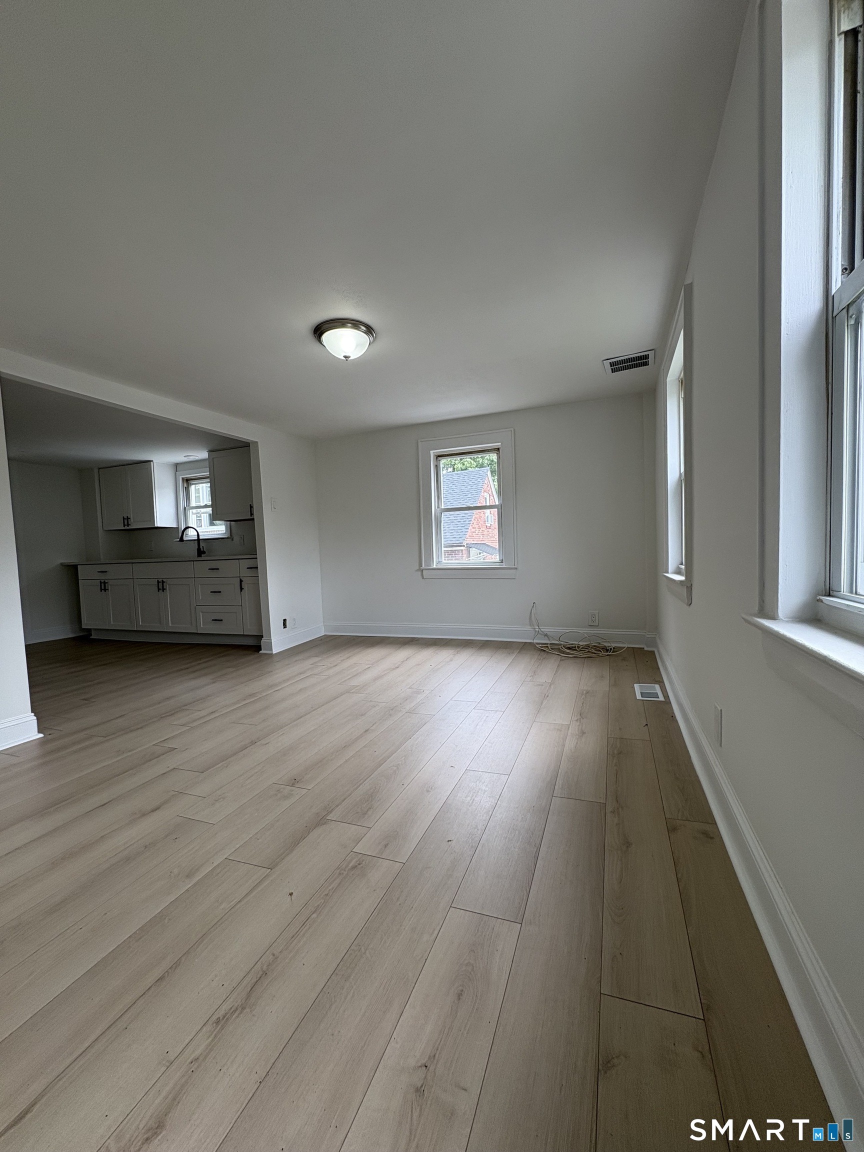 Buckingham St, Oakville, CT 06779 #1