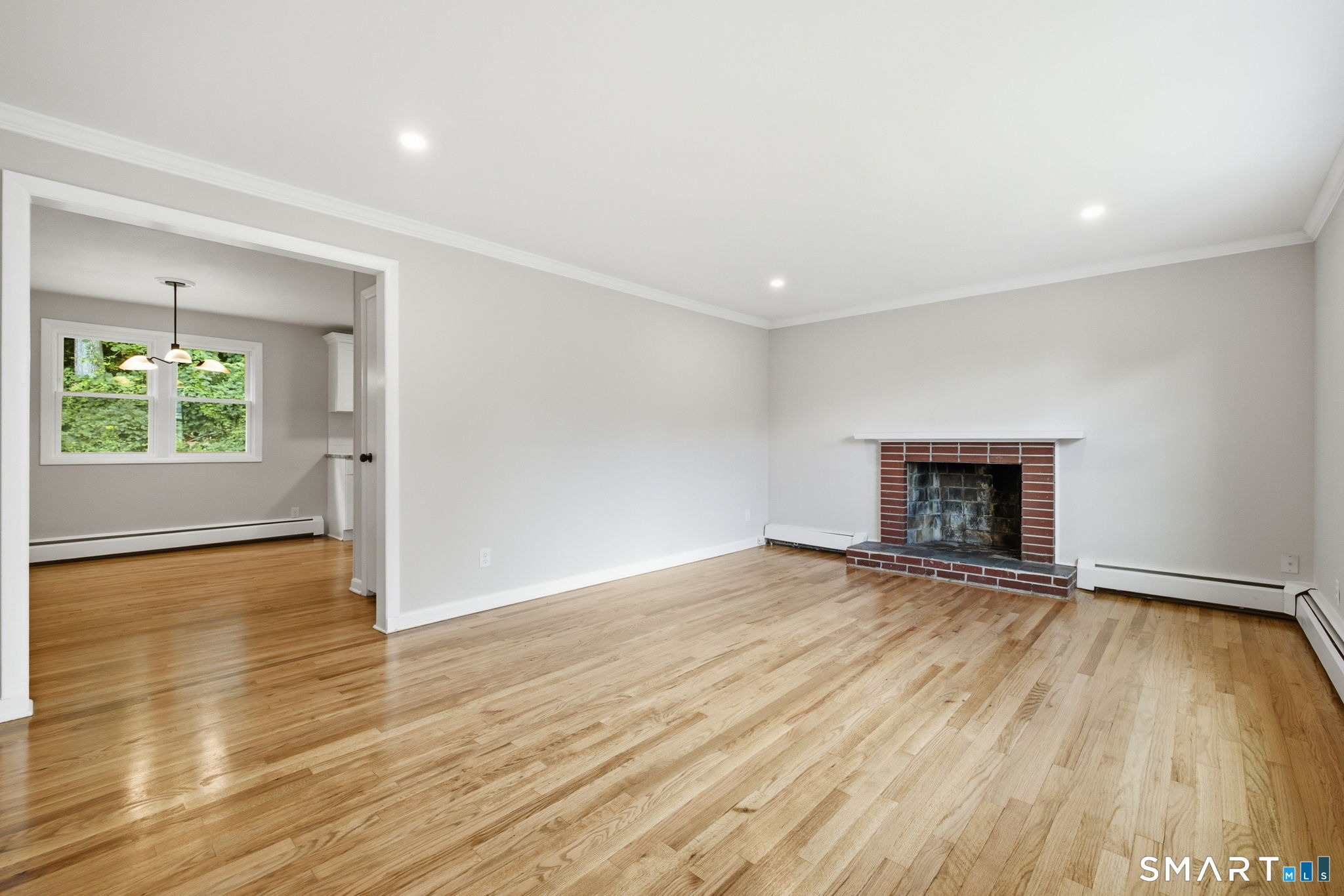Glendale Dr, Bristol, CT 06010 #1