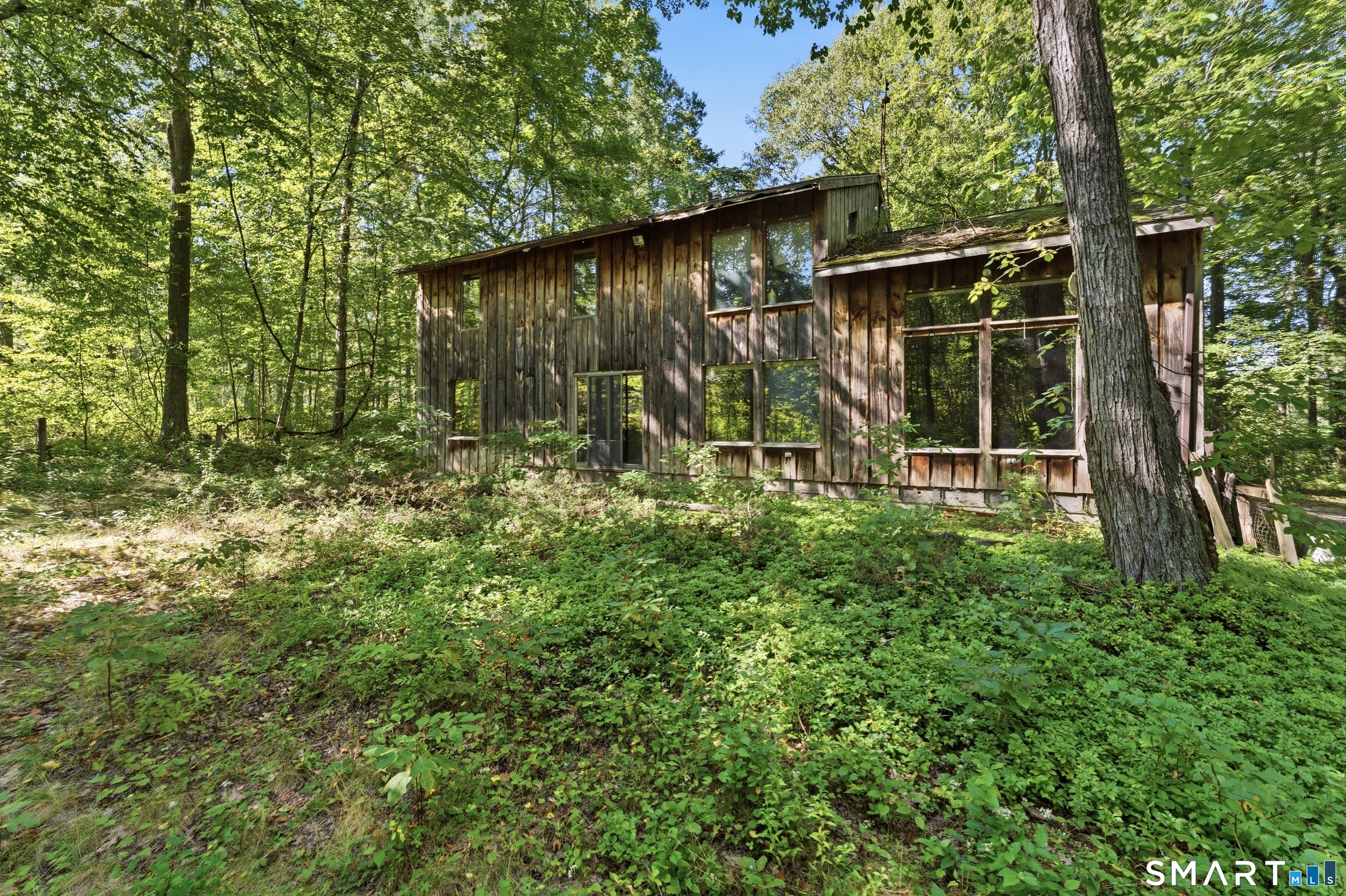 Winthrop Rd, Chester, CT 06412