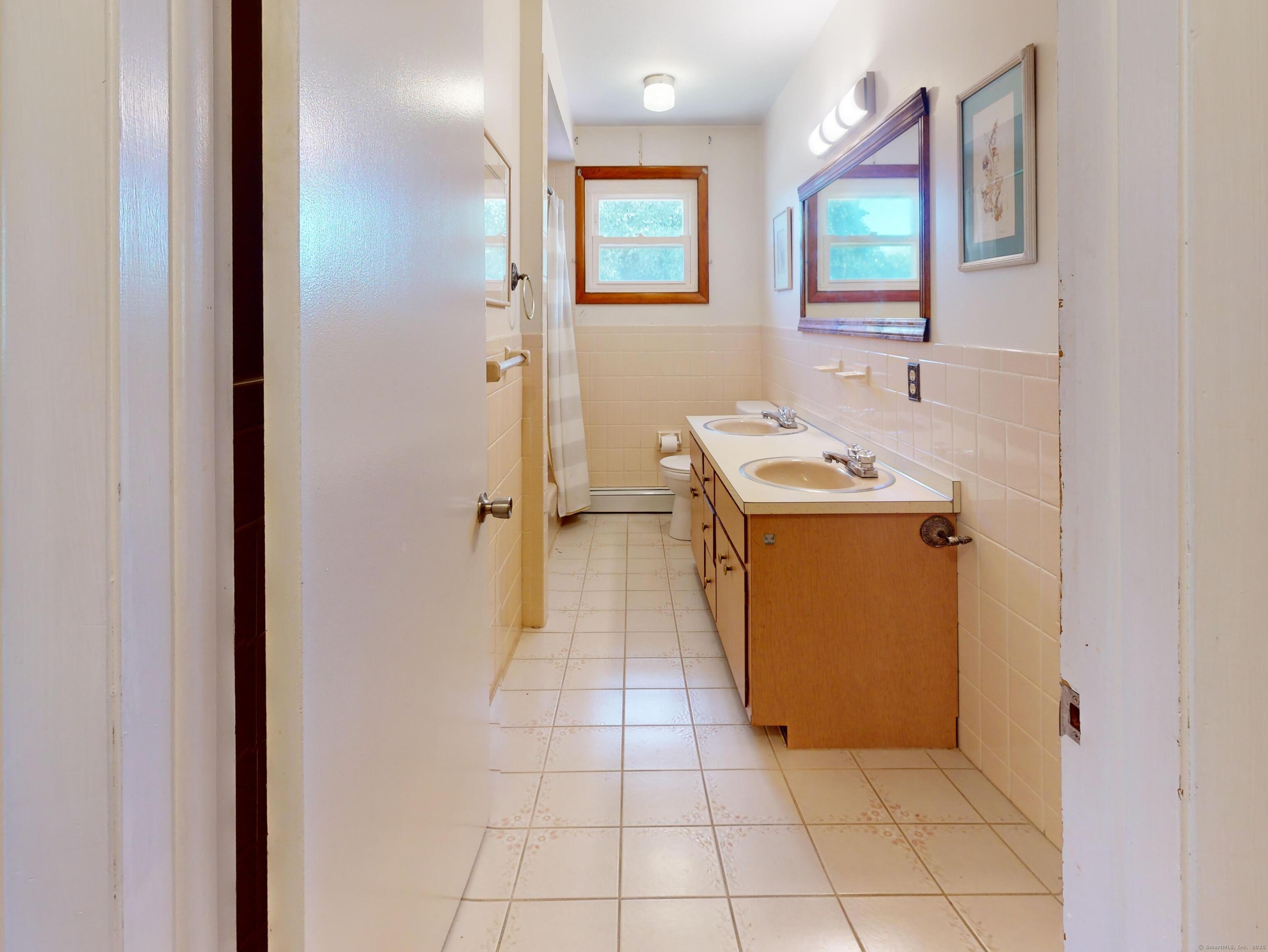 Maginnis Pkwy, Waterford, CT 06385 #1