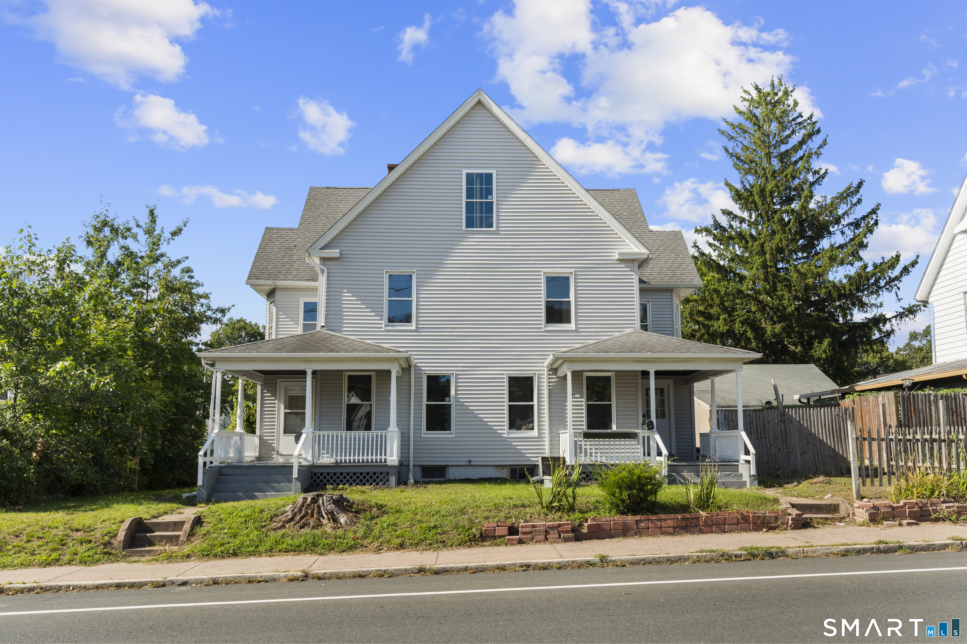 Center St, Manchester, CT 06040