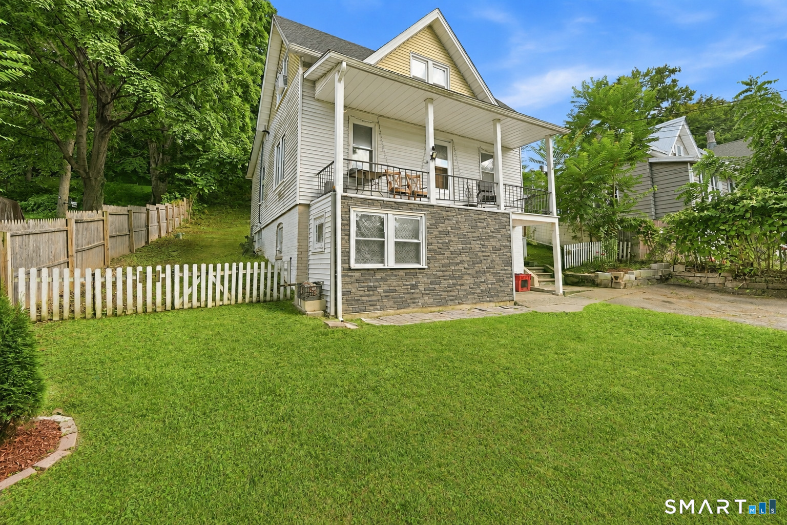 Thomas St, Waterbury, CT 06706 #1