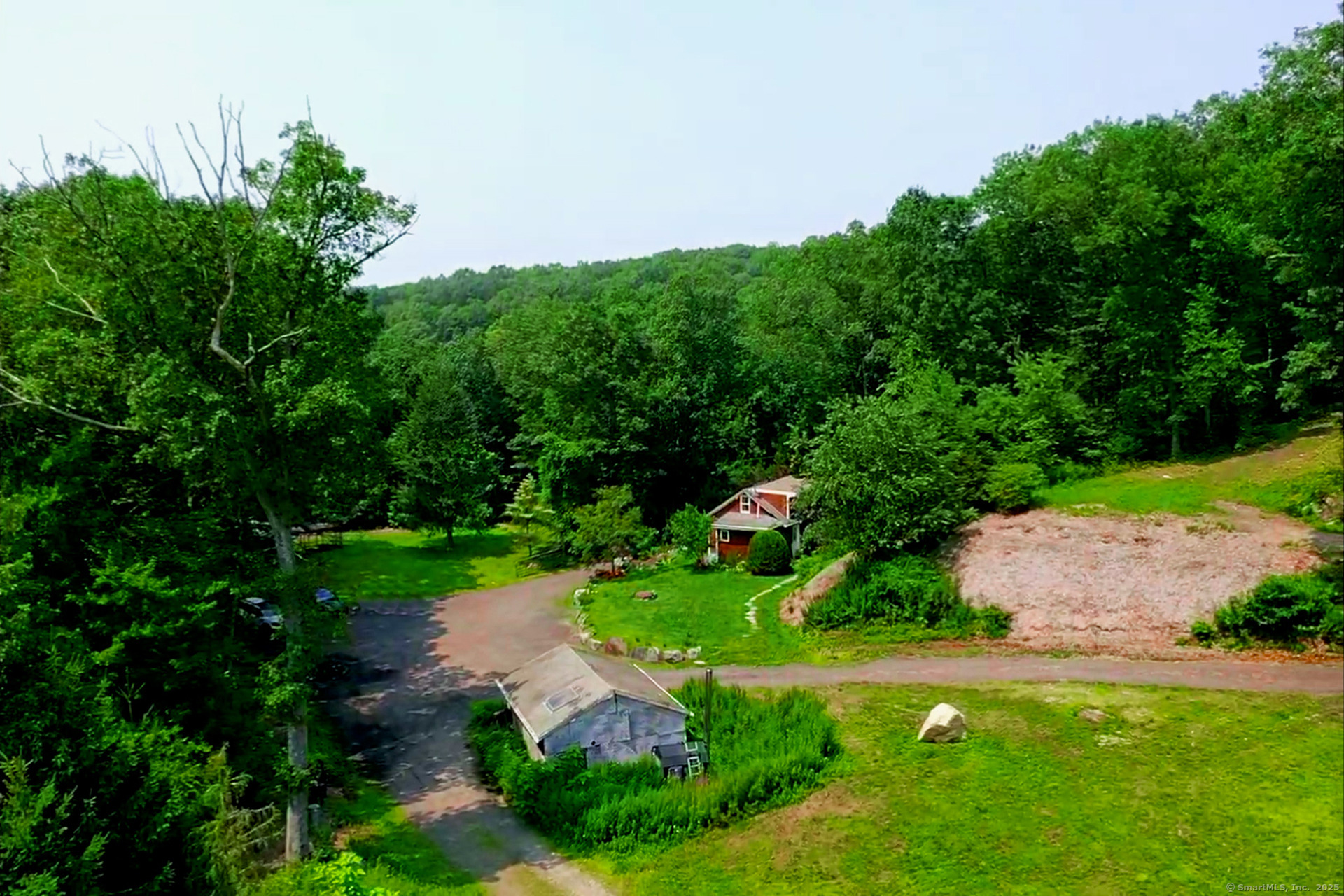 Toddy Hill Rd, Sandy Hook, CT 06482