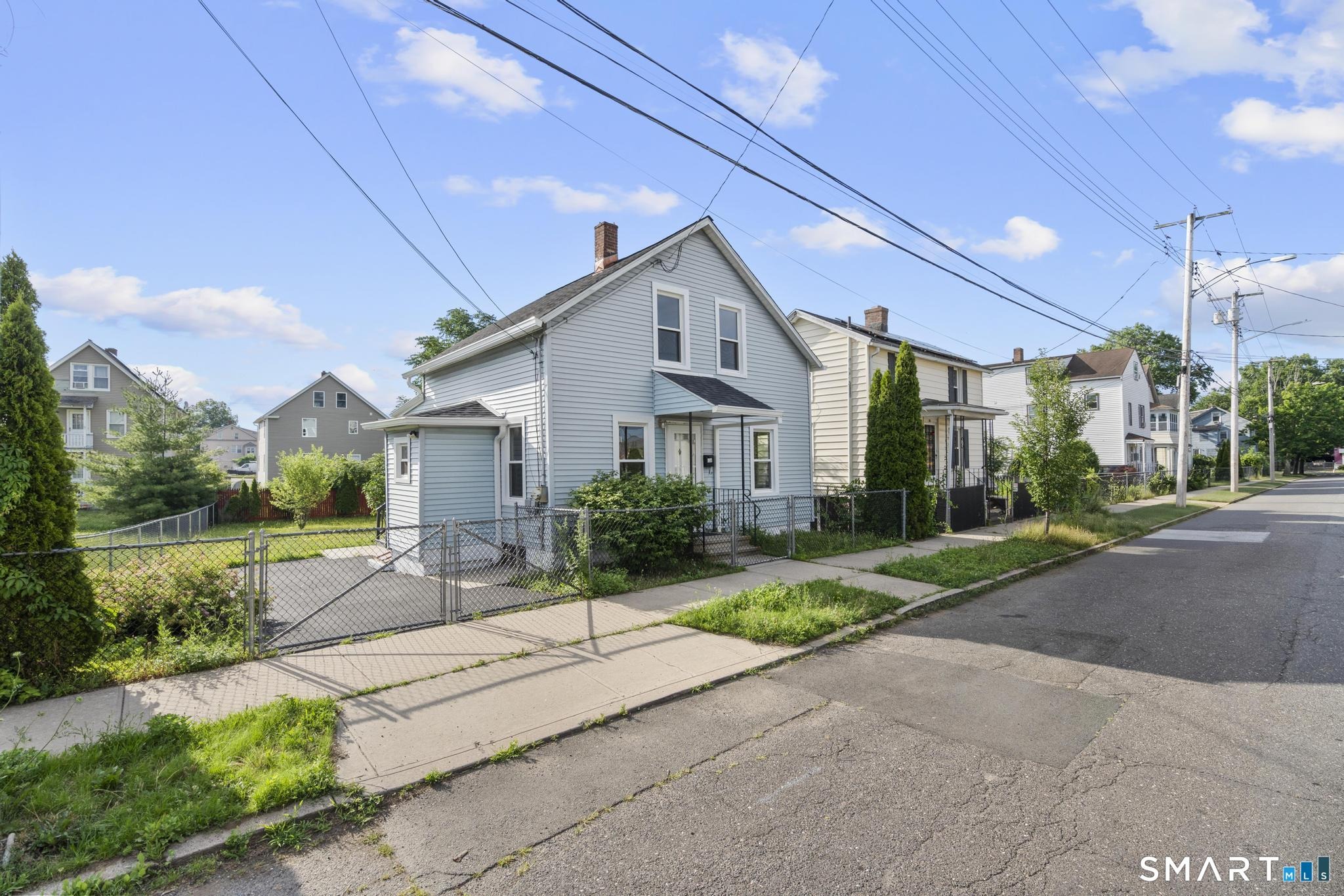 Edwards St, Hamden, CT 06517
