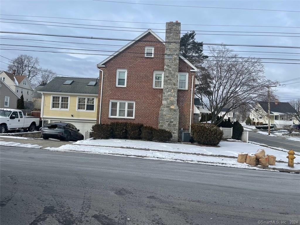 Wayne St, Bridgeport, CT 06606 #1
