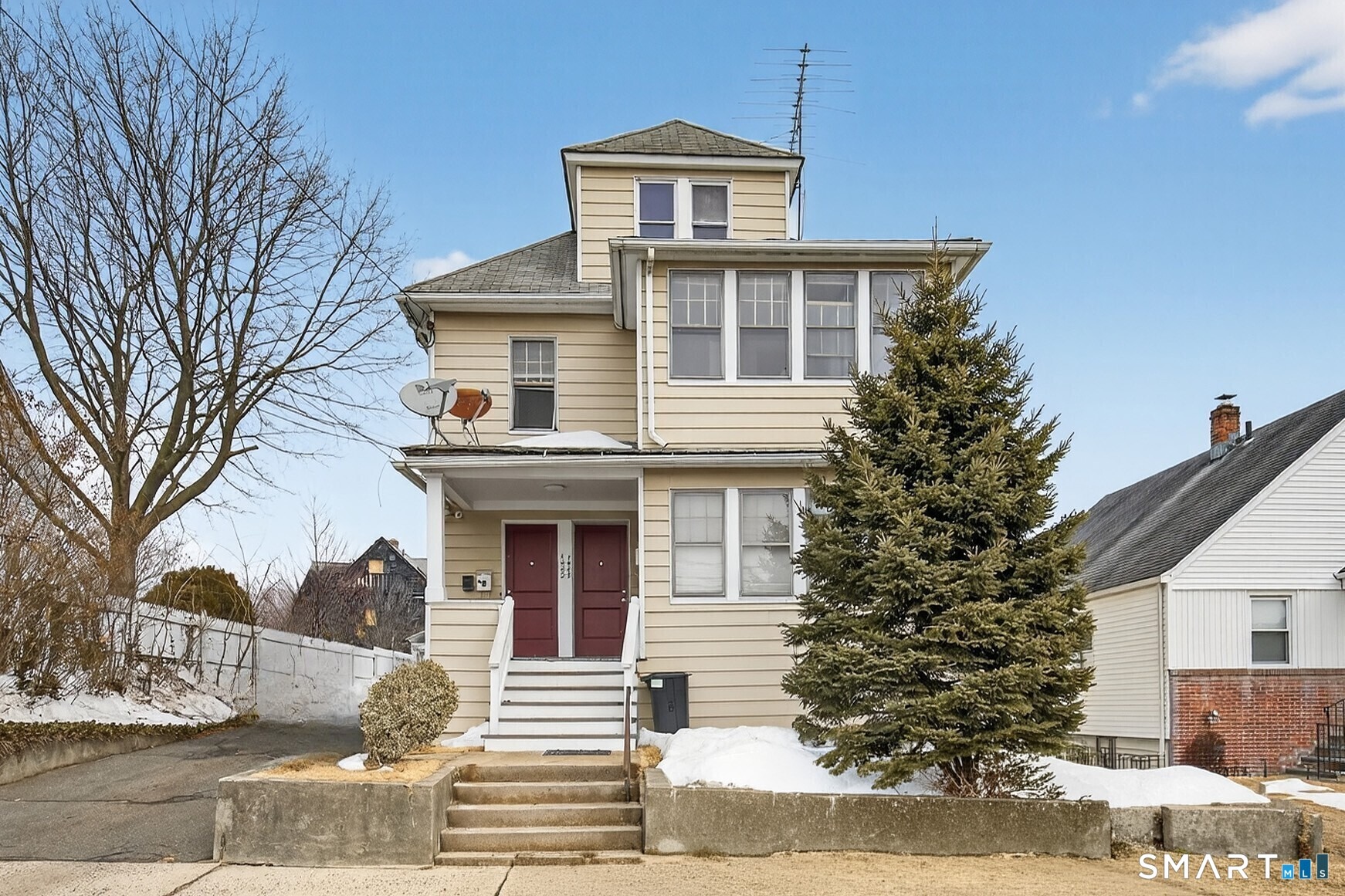 Wood Ave, Bridgeport, CT 06604